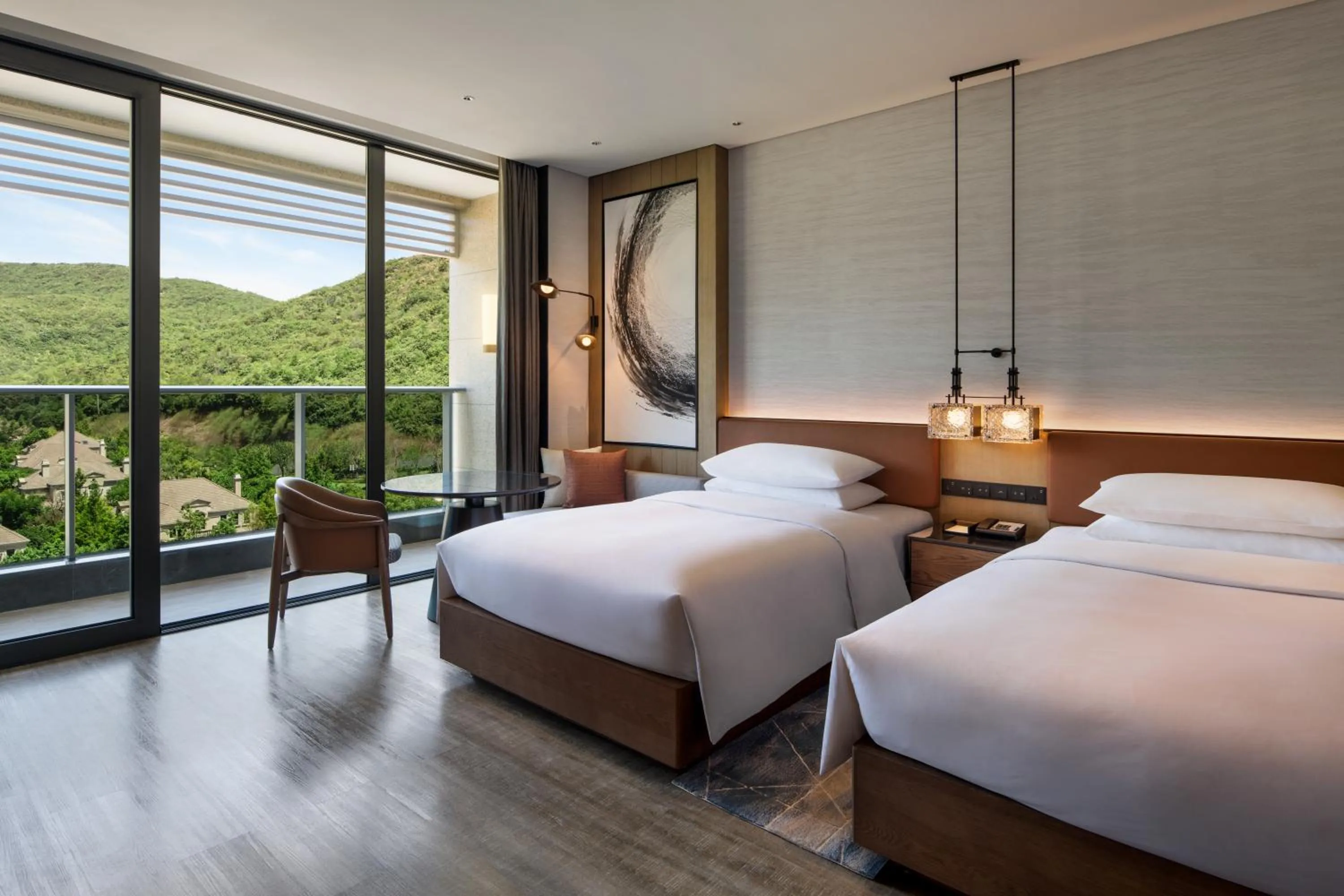 Bed in Sheraton Ningbo Xiangshan Resort