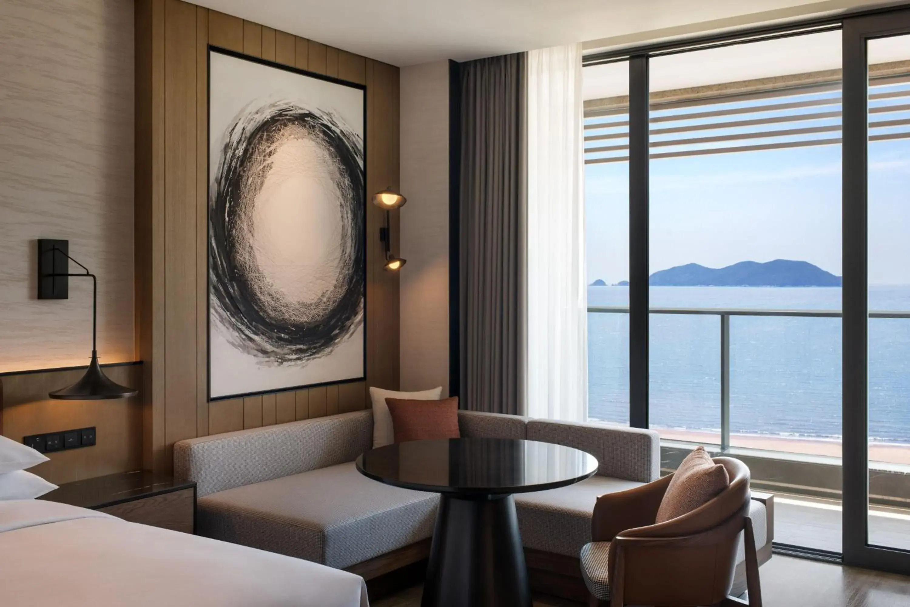 Double Room with Two Double Beds, Balcony and Ocean View in Sheraton Ningbo Xiangshan Resort Double Room with Two Double Beds, Balcony and Ocean View in Sheraton Ningbo Xiangshan Resort