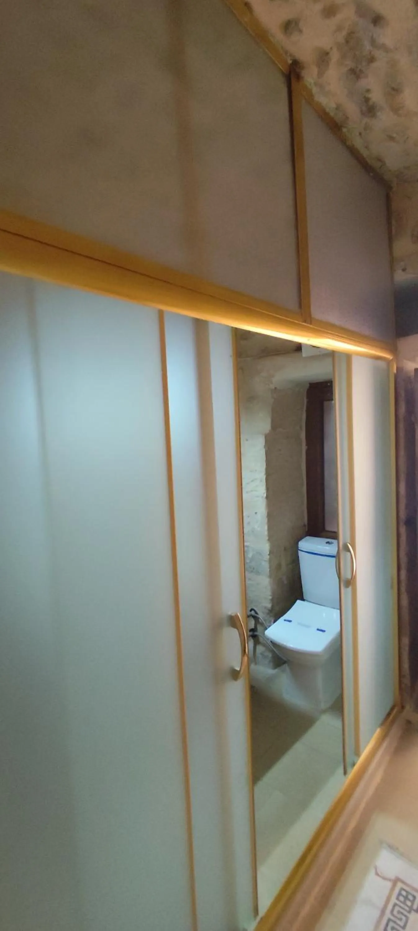 Bathroom in CARRA KONAĞI