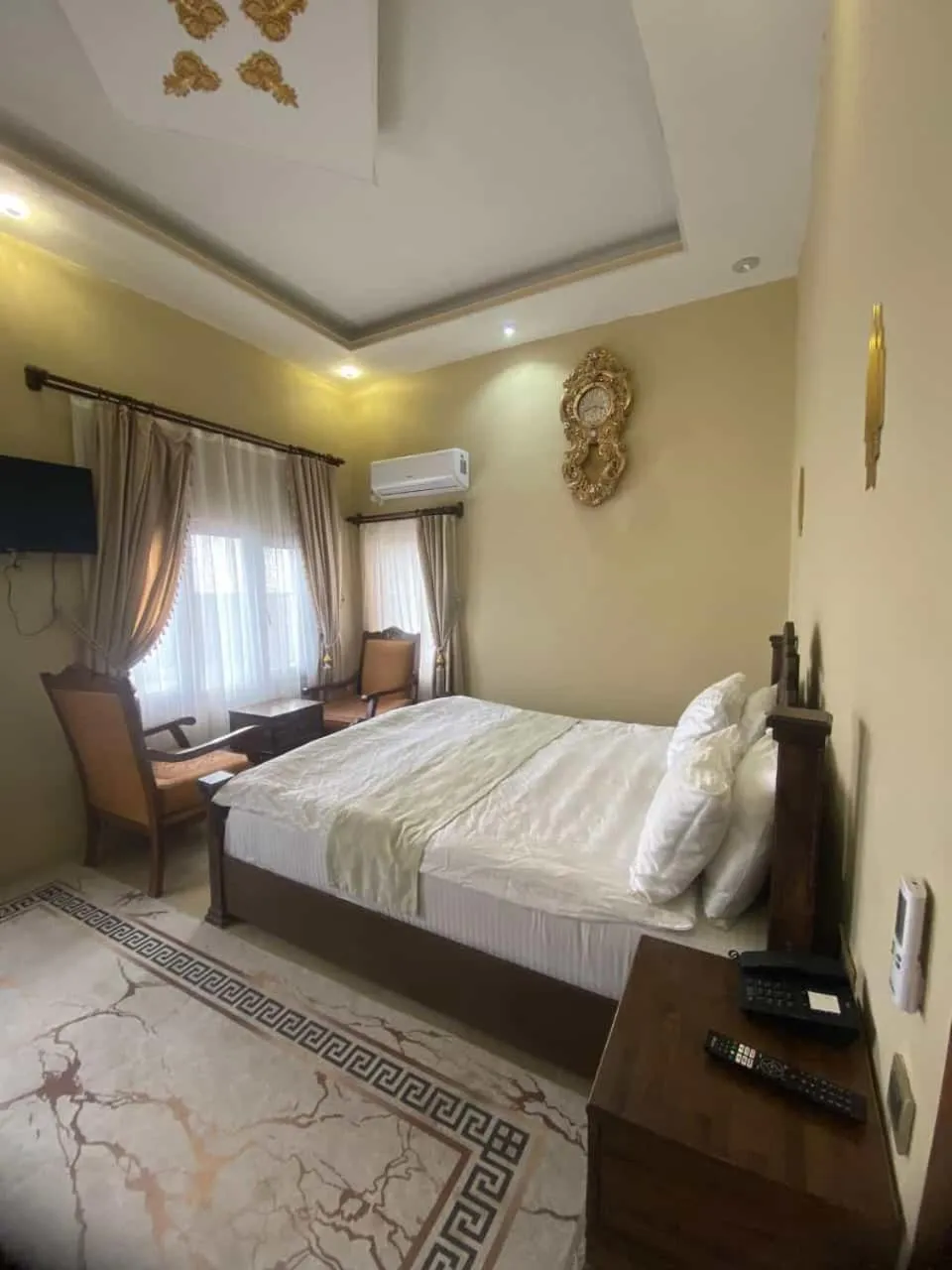 Photo of the whole room, Bed in CARRA KONAĞI
