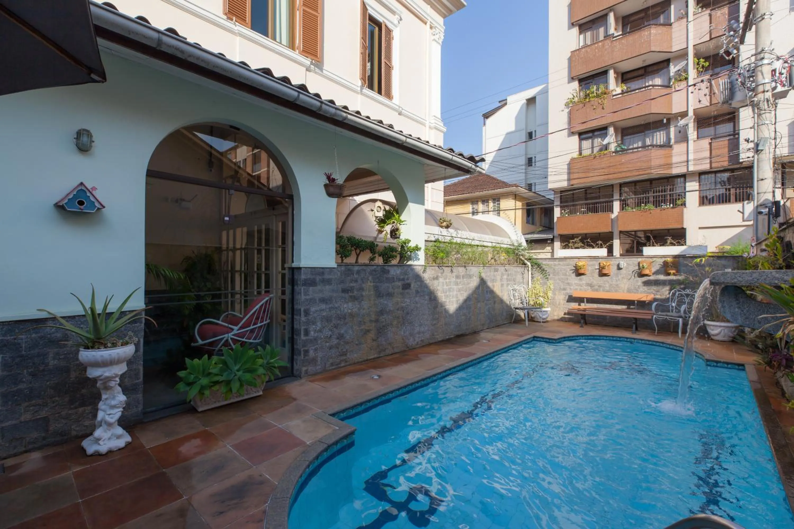 Swimming pool in Hotel São Paulo