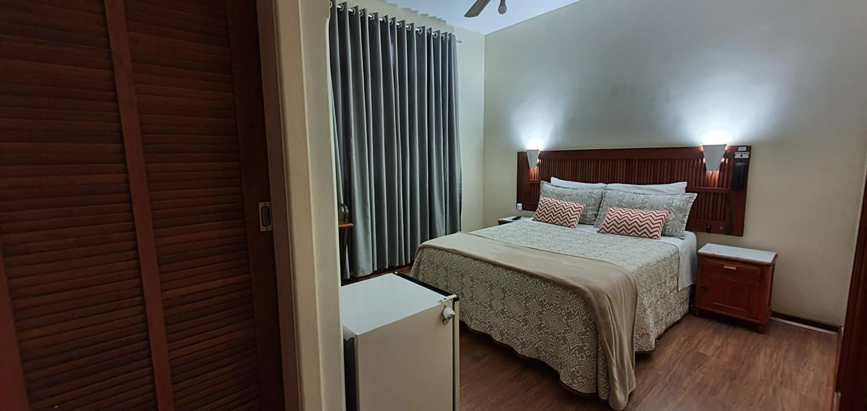 Photo of the whole room, Bed in Hotel São Paulo