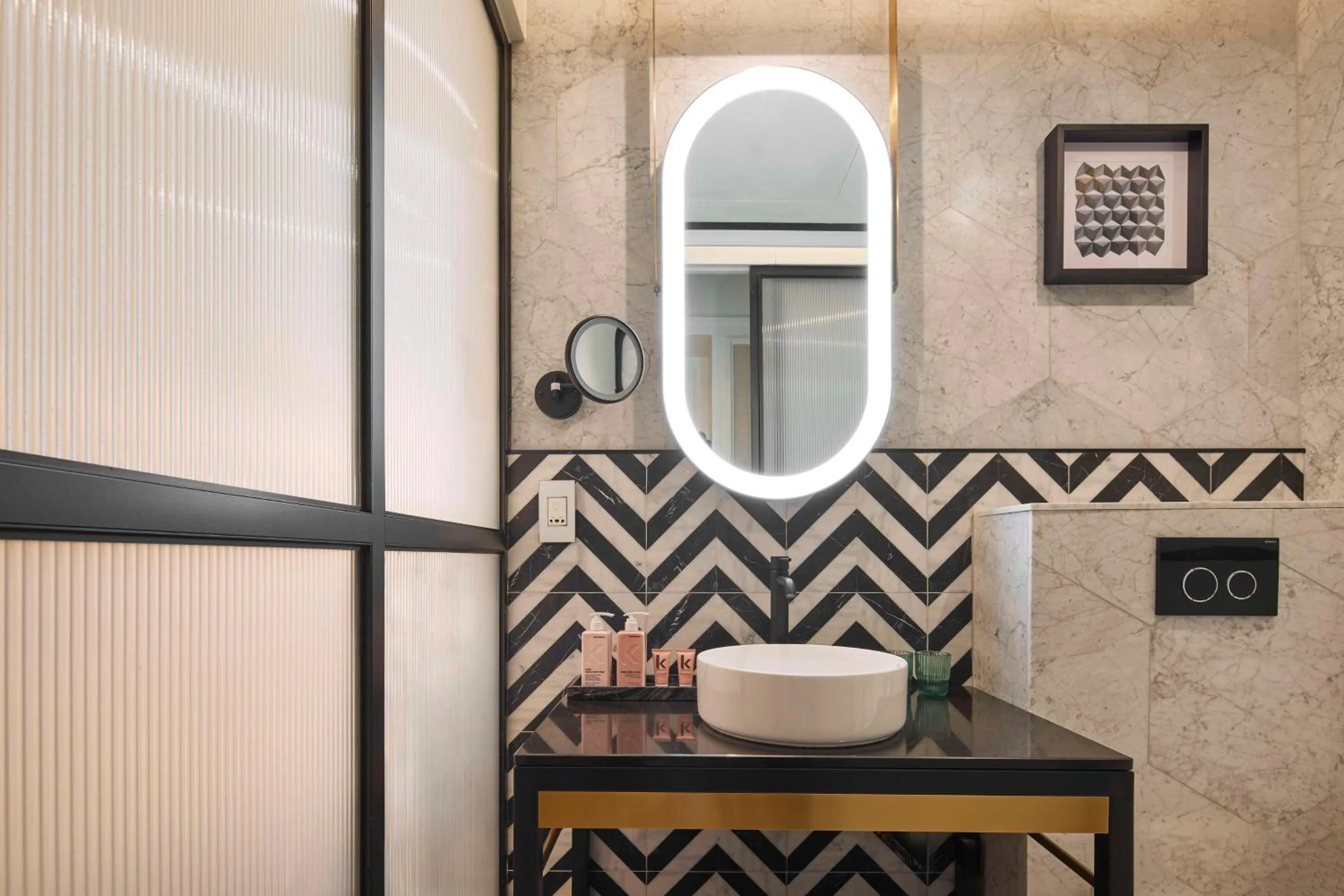 Bathroom in Hotel Telegraph