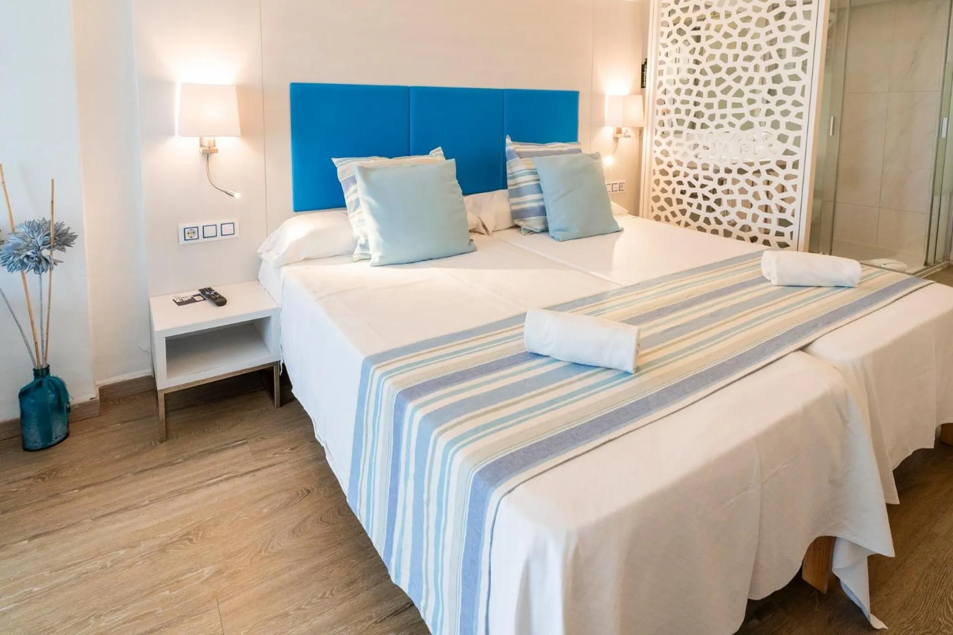 Photo of the whole room, Bed in Hotel Amic Horizonte