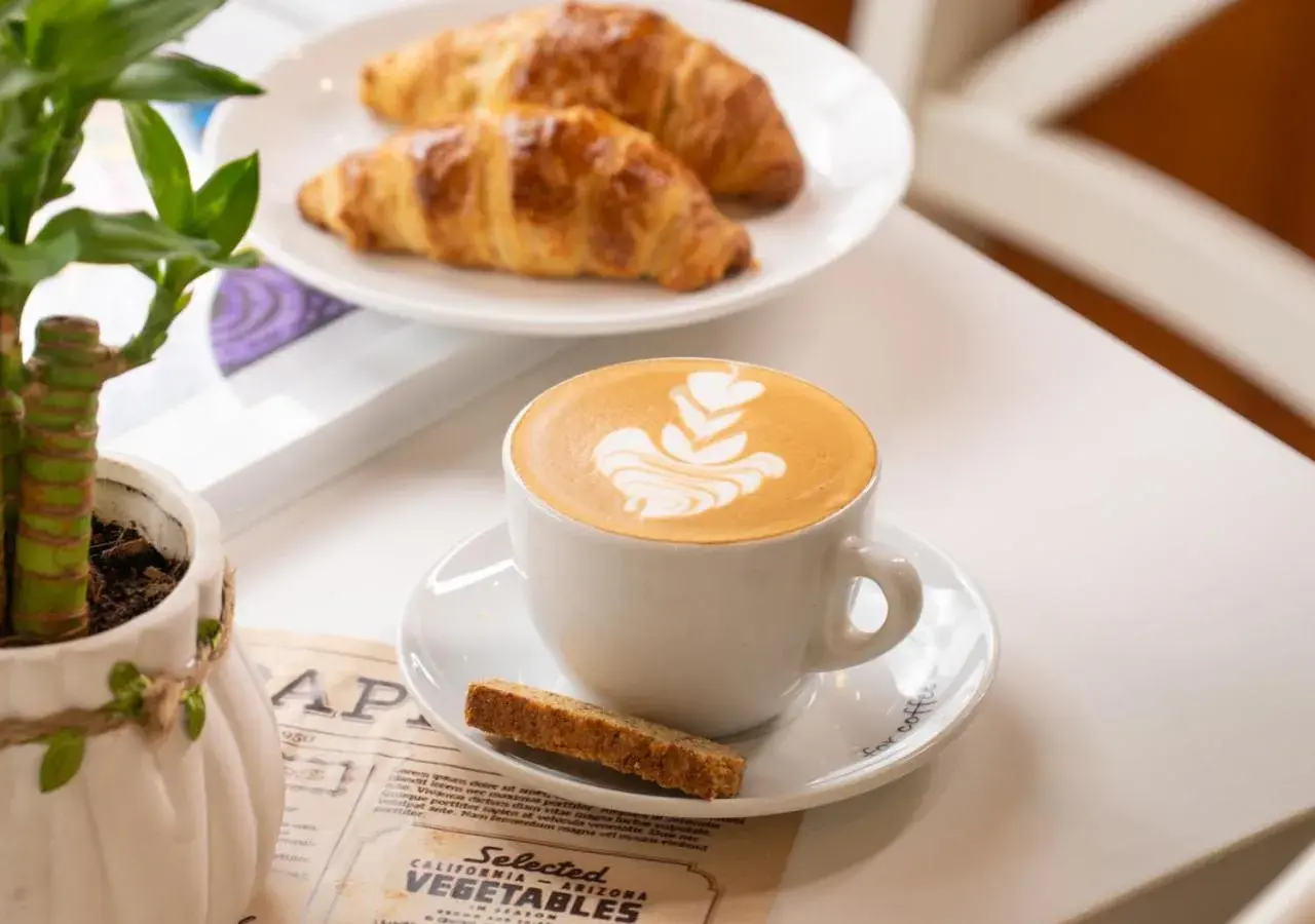 Food in Bloom Boutique l Bandra Food in Bloom Boutique l Bandra