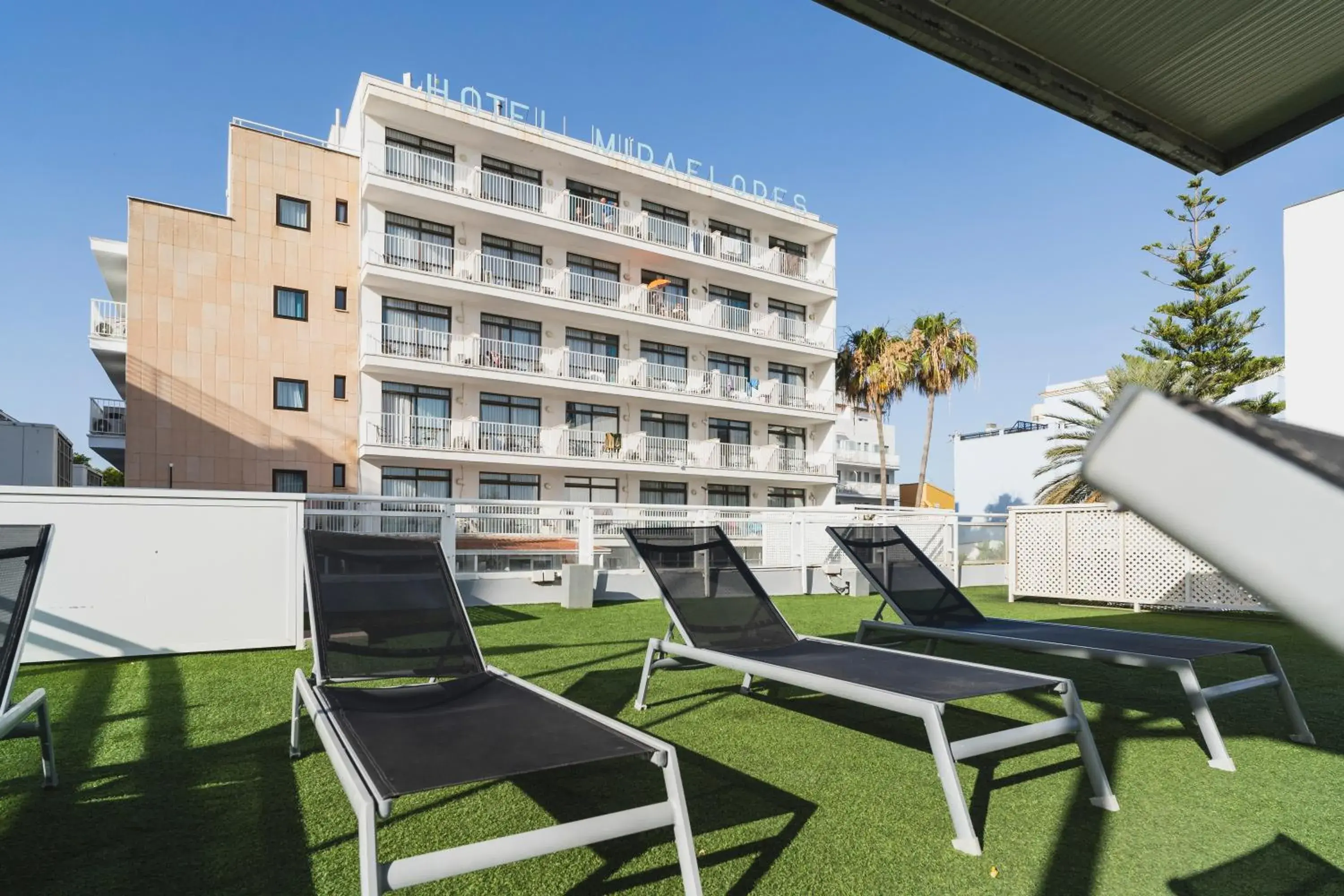 Property building in Hotel Amic Miraflores Property building in Hotel Amic Miraflores