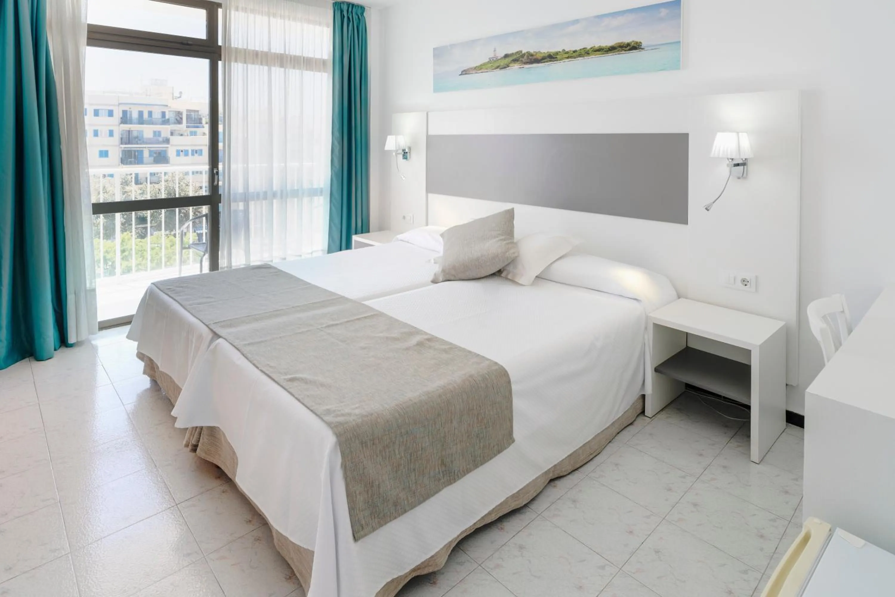 Bed in Hotel Amic Miraflores