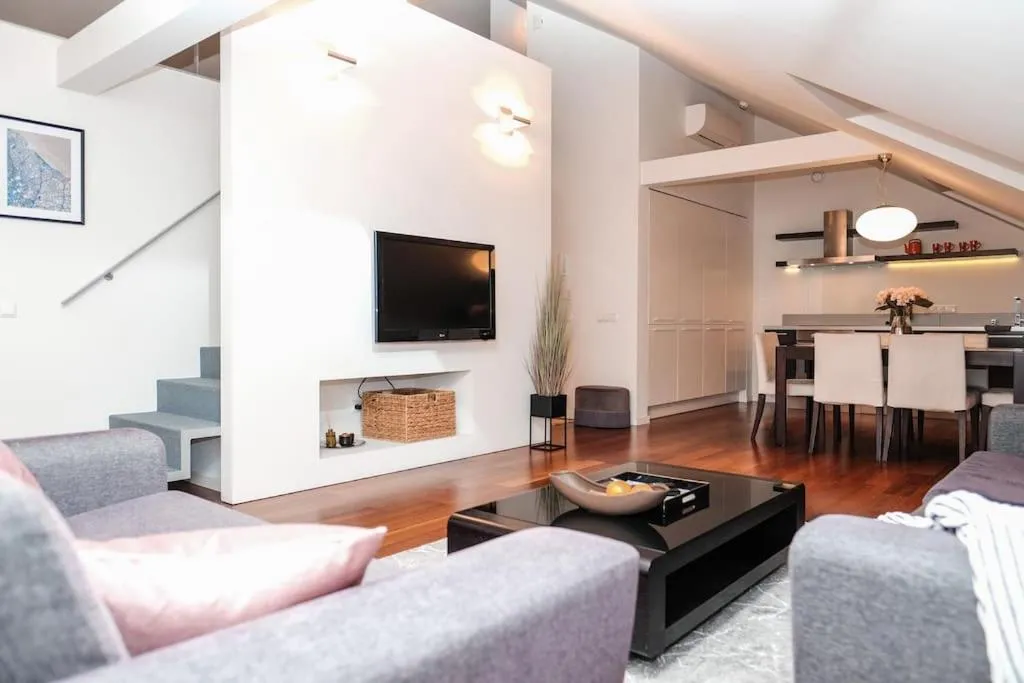 Living room in #stayhere - Spacious Luxury Town Hall 3BDR Apartment