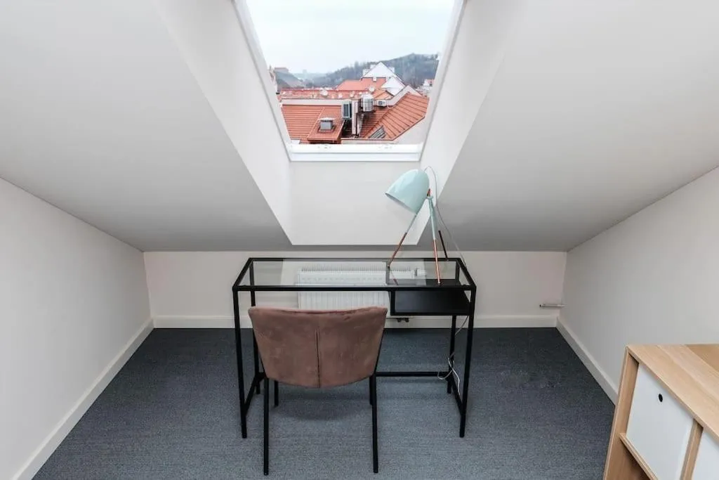 Bedroom in #stayhere - Spacious Luxury Town Hall 3BDR Apartment