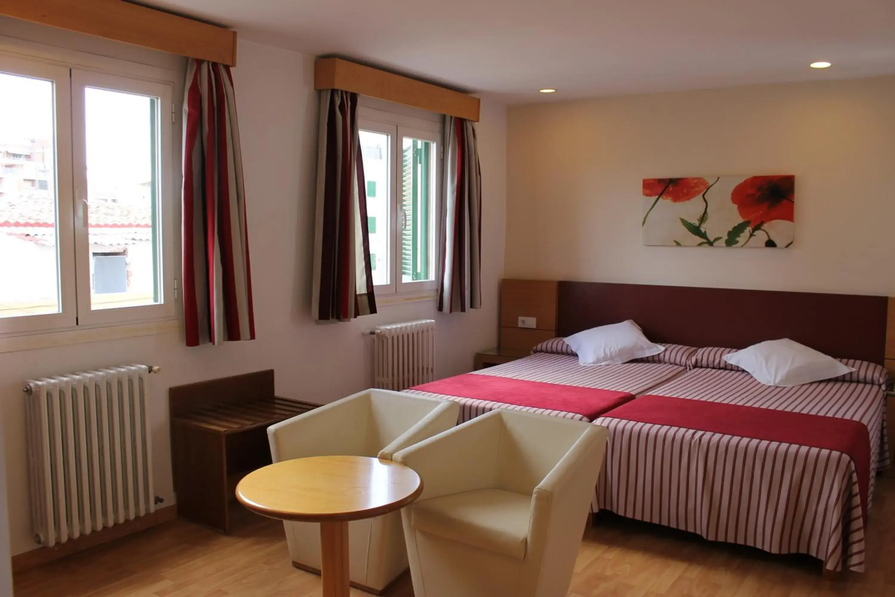 Day, Bed in Hotel Amic Colon Day, Bed in Hotel Amic Colon