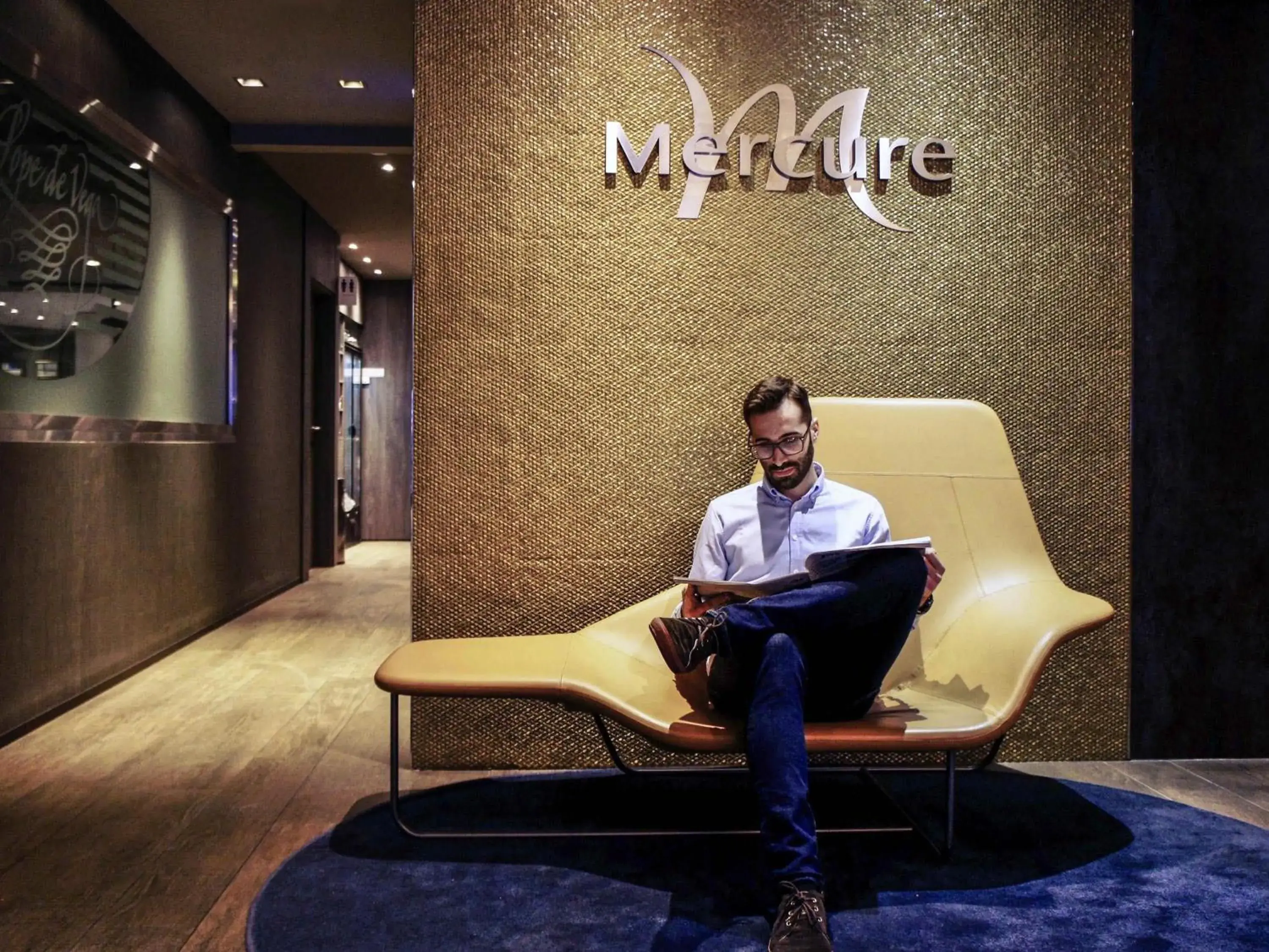 Property building in Mercure Madrid Centro Property building in Mercure Madrid Centro