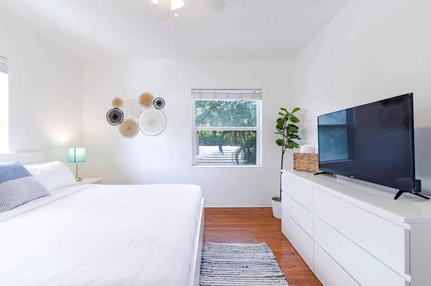 Bed in The Blue Parrot