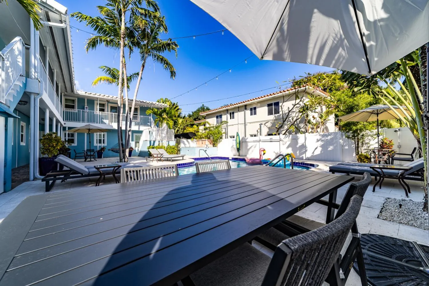 Patio in The Blue Parrot