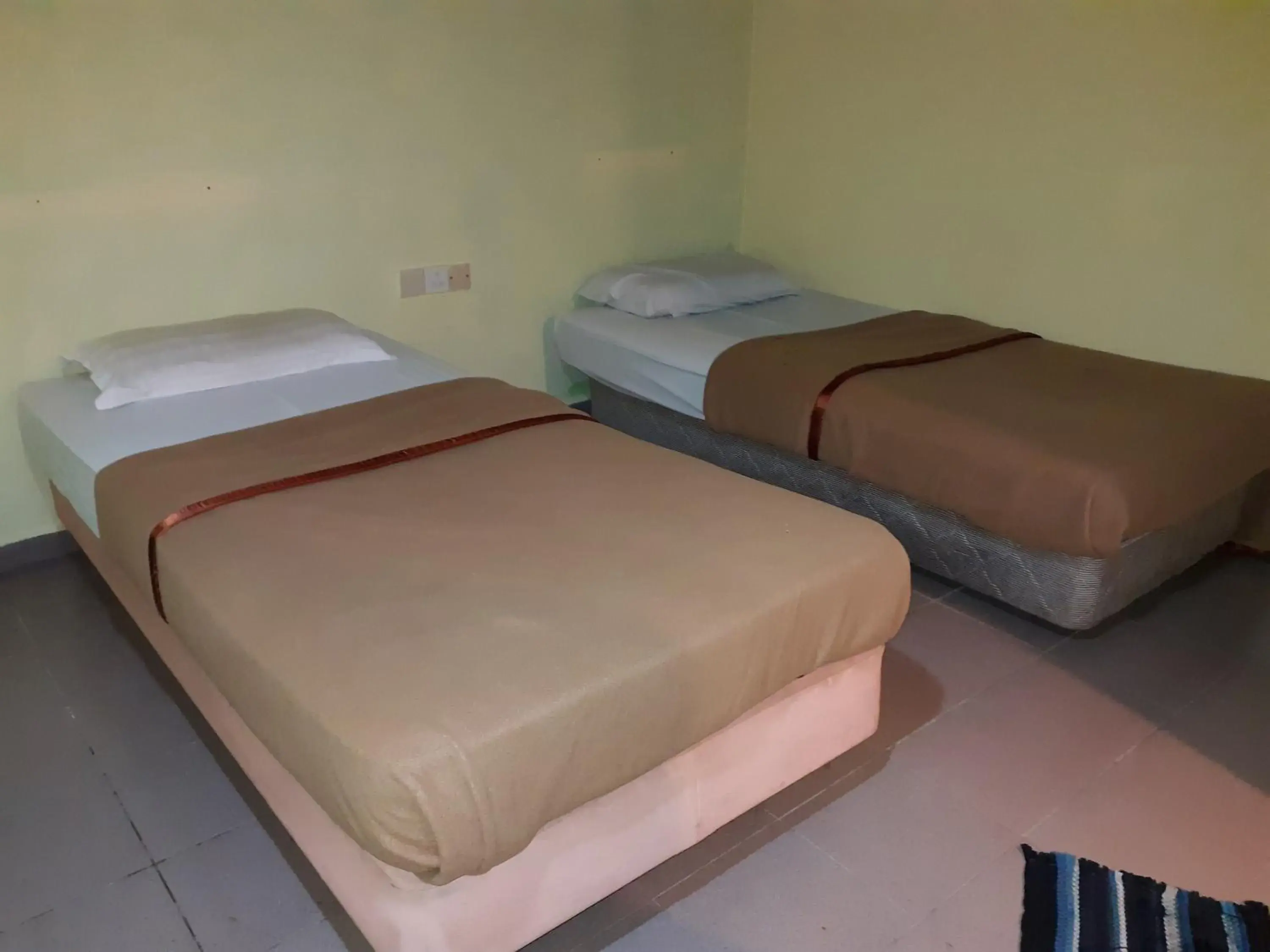 Standard Twin Room in MELAKA HOTEL SENTOSA Standard Twin Room in MELAKA HOTEL SENTOSA