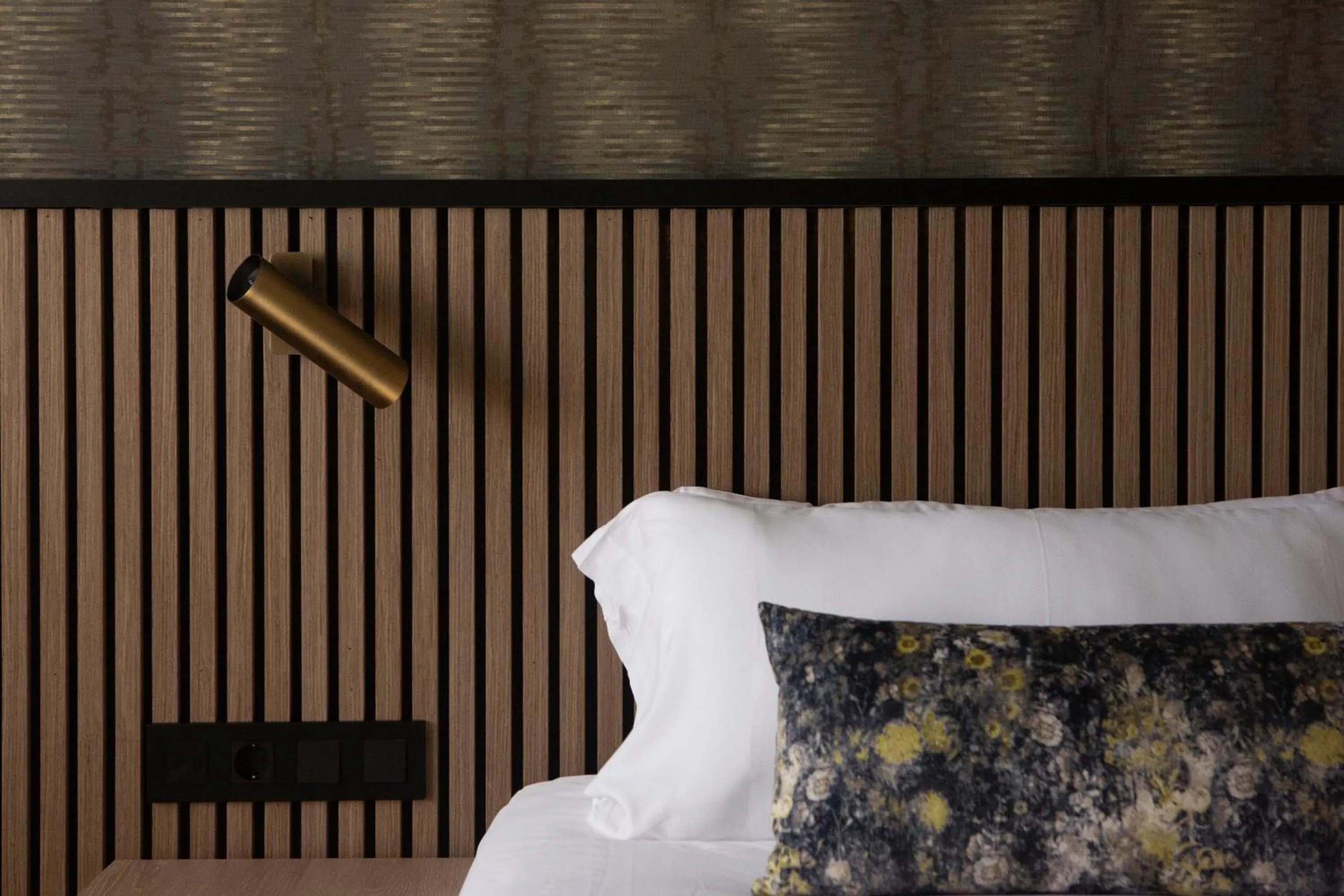 Decorative detail, Bed in Acta Pirámides