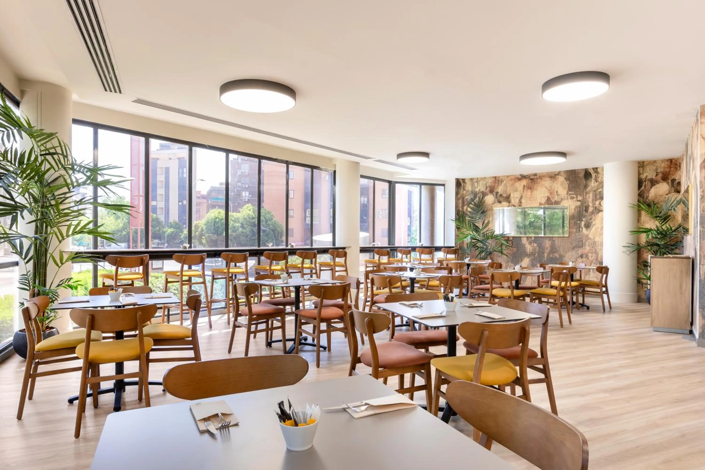 Breakfast in Acta Pirámides