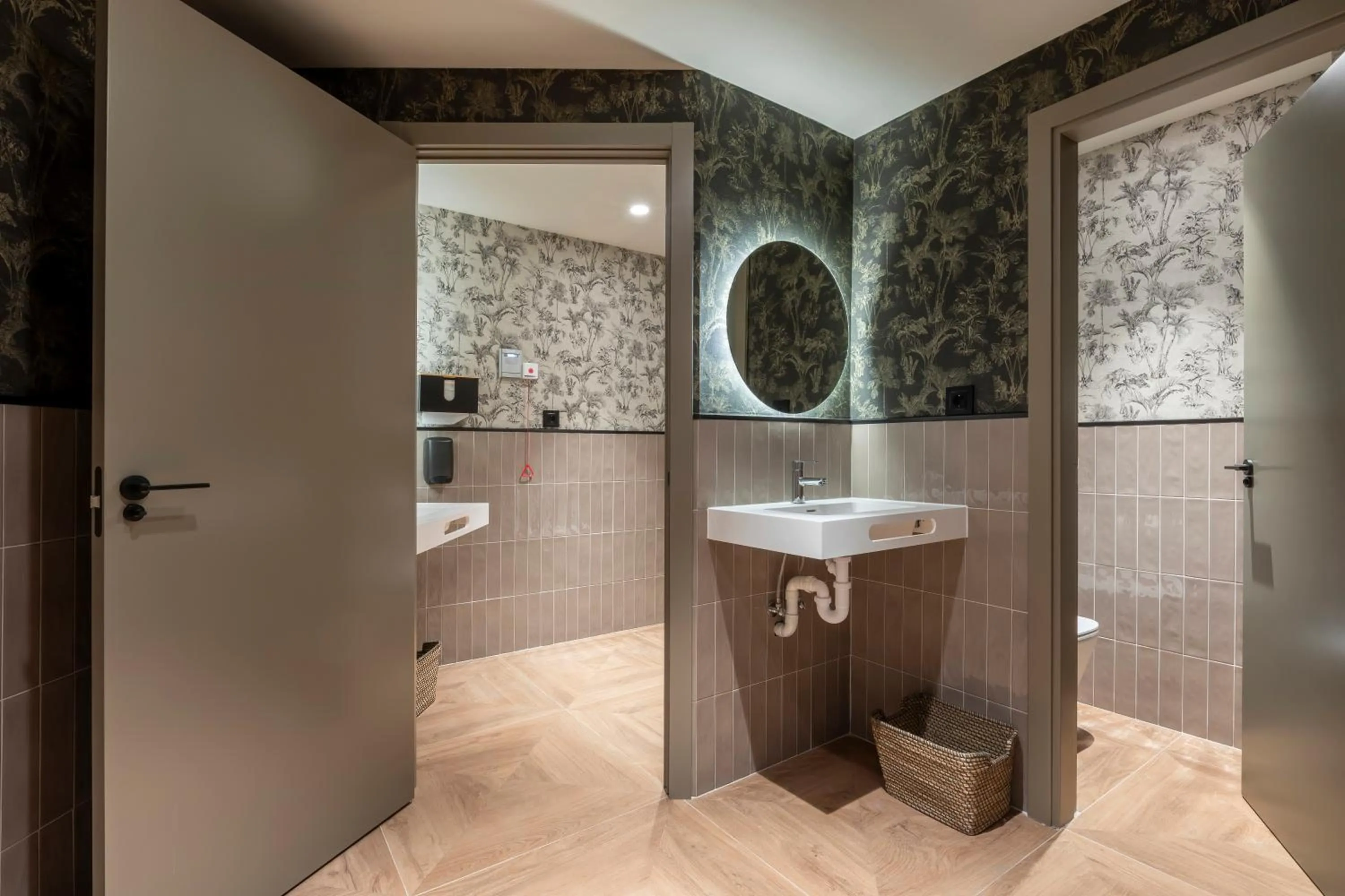 Bathroom in Acta Pirámides