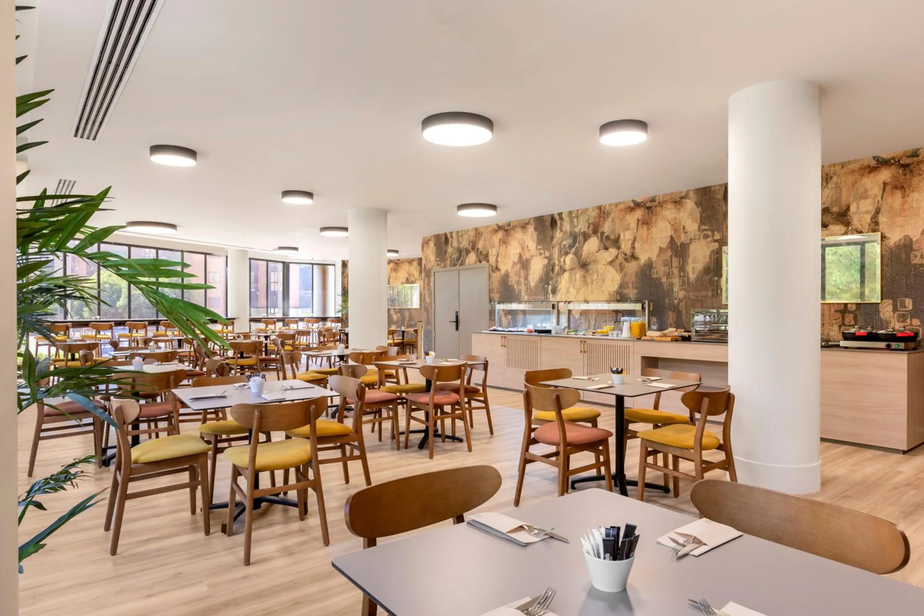 Breakfast in Acta Pirámides