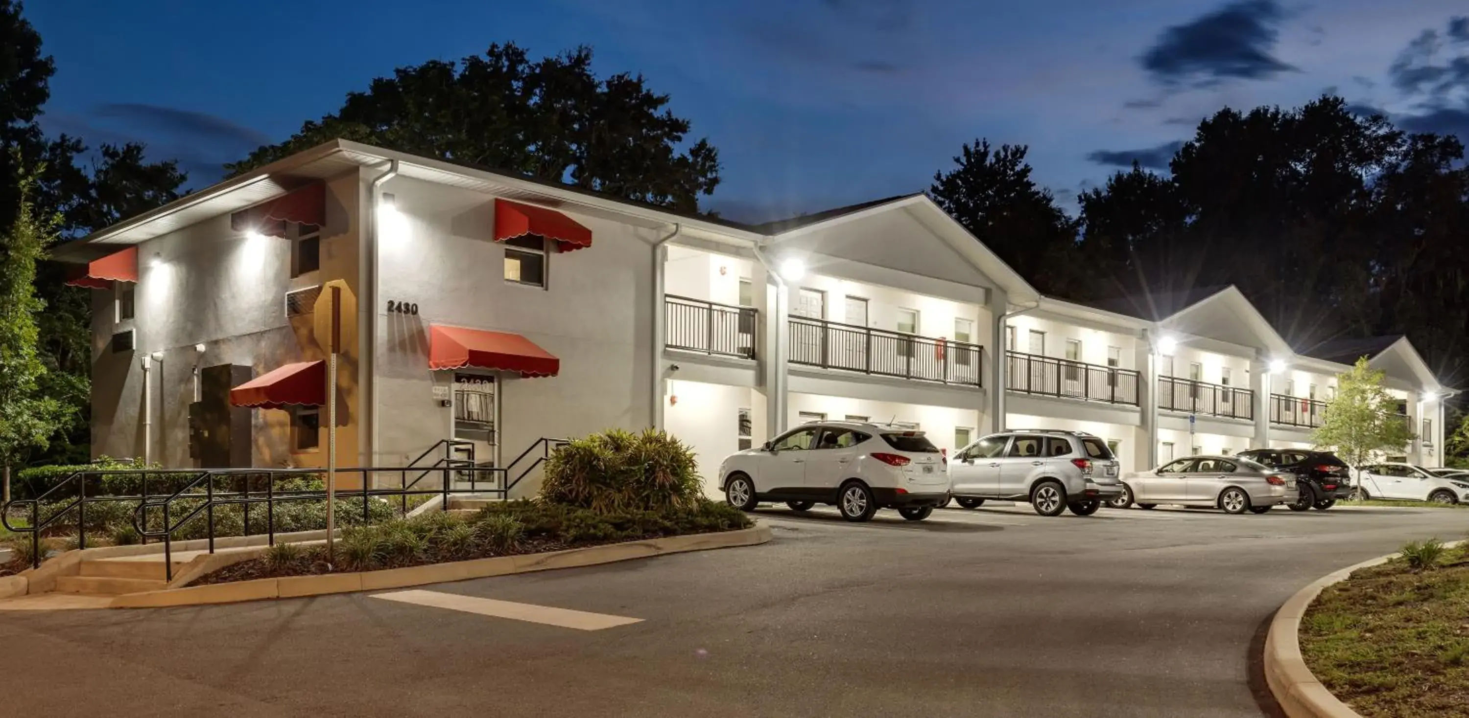 Property building in Baymont by Wyndham Ocala Suites Property building in Baymont by Wyndham Ocala Suites