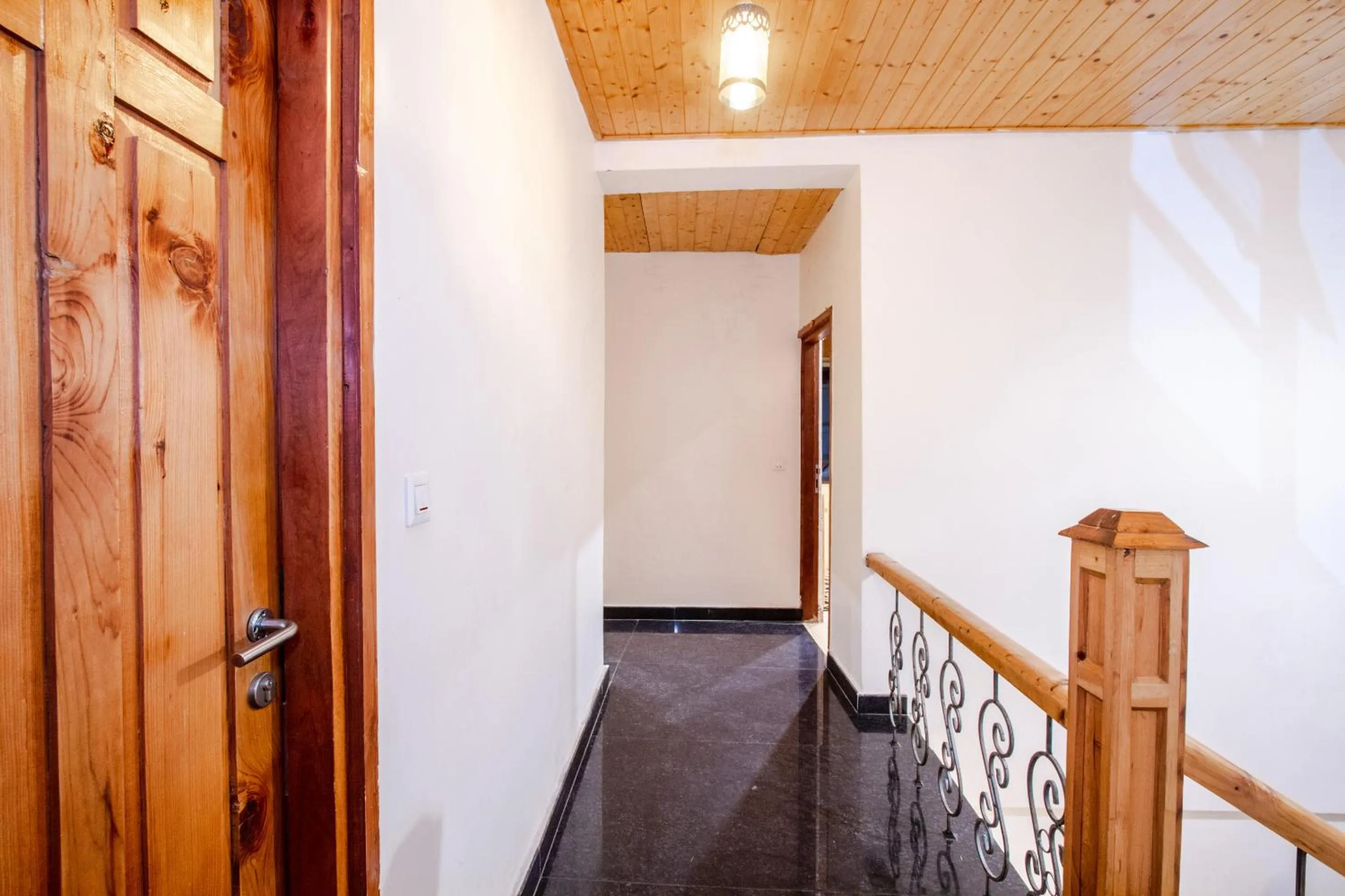 Lobby or reception in Tripli Hotels Stone House Cottage