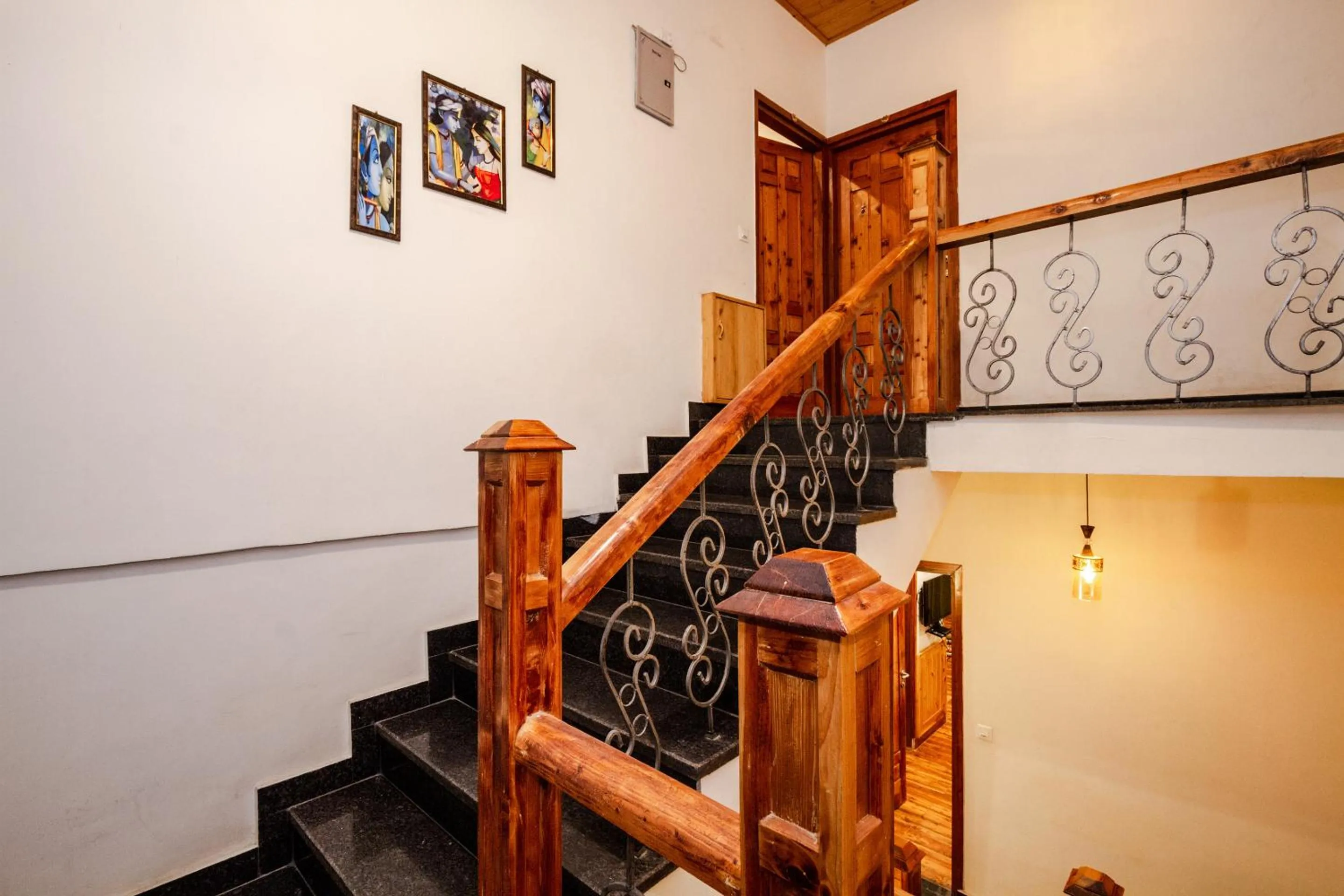 Lobby or reception in Tripli Hotels Stone House Cottage