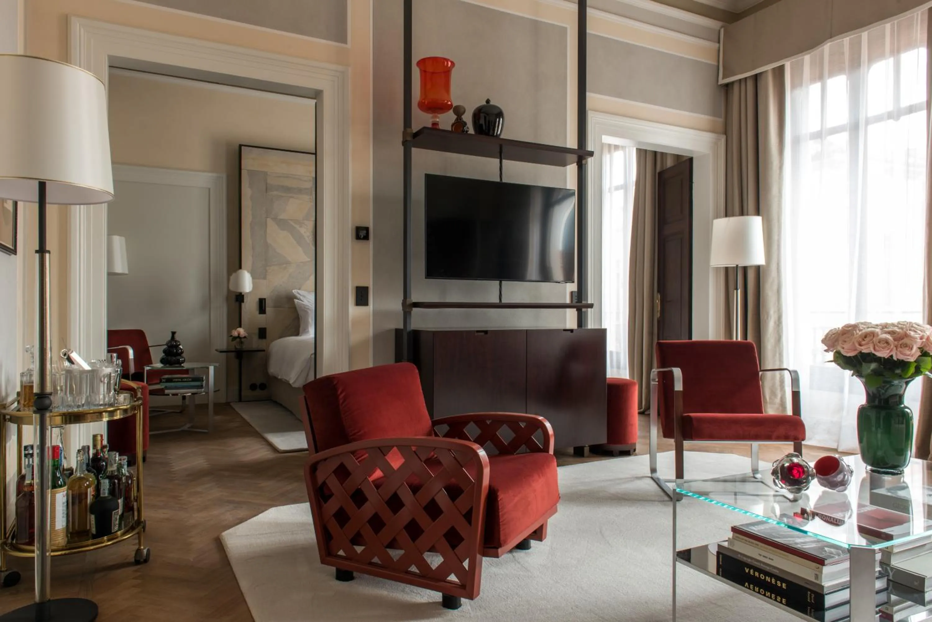 TV and multimedia in Nolinski Venezia - Evok Collection