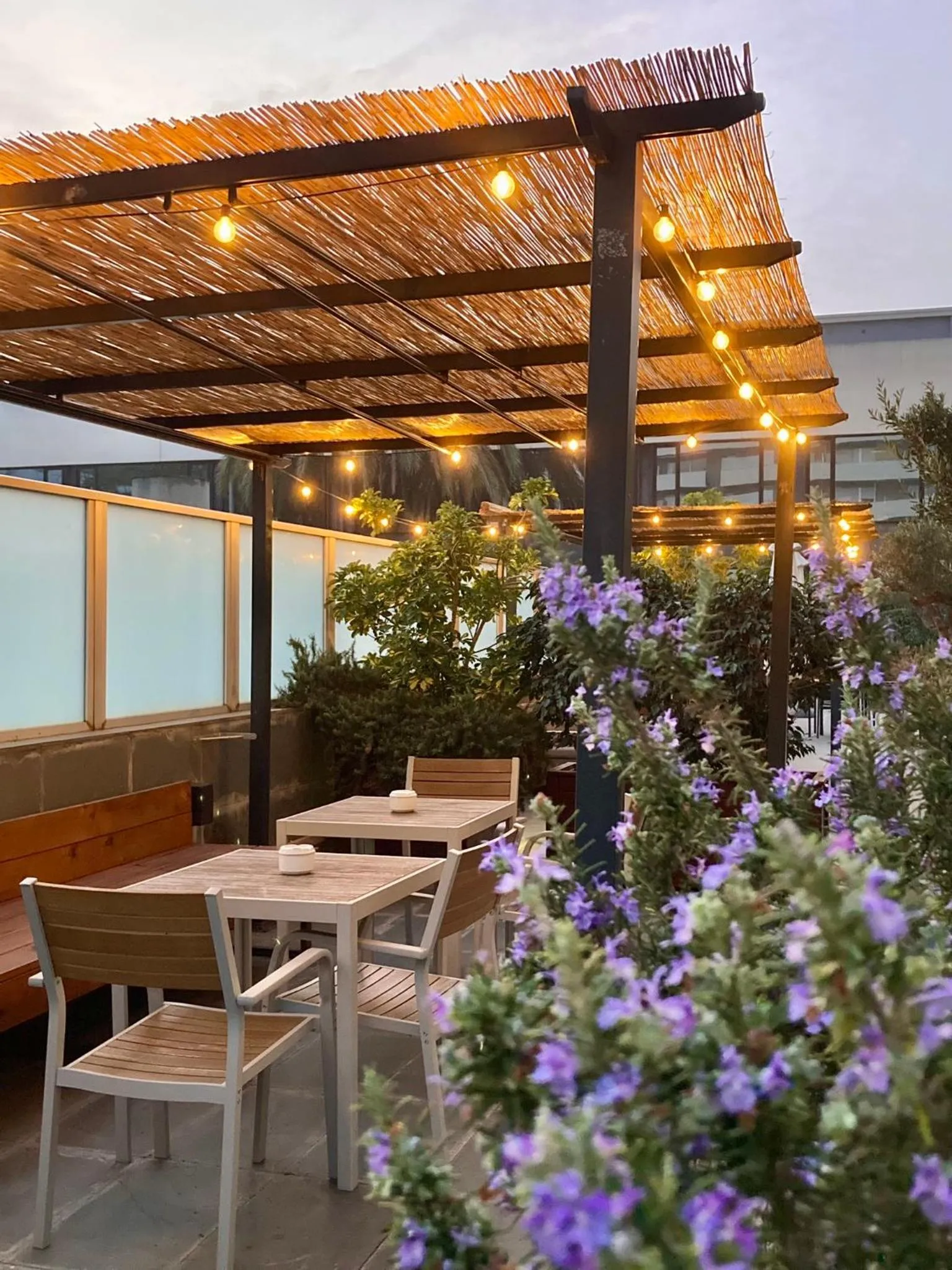 Restaurant/places to eat in Eurohotel Diagonal Port