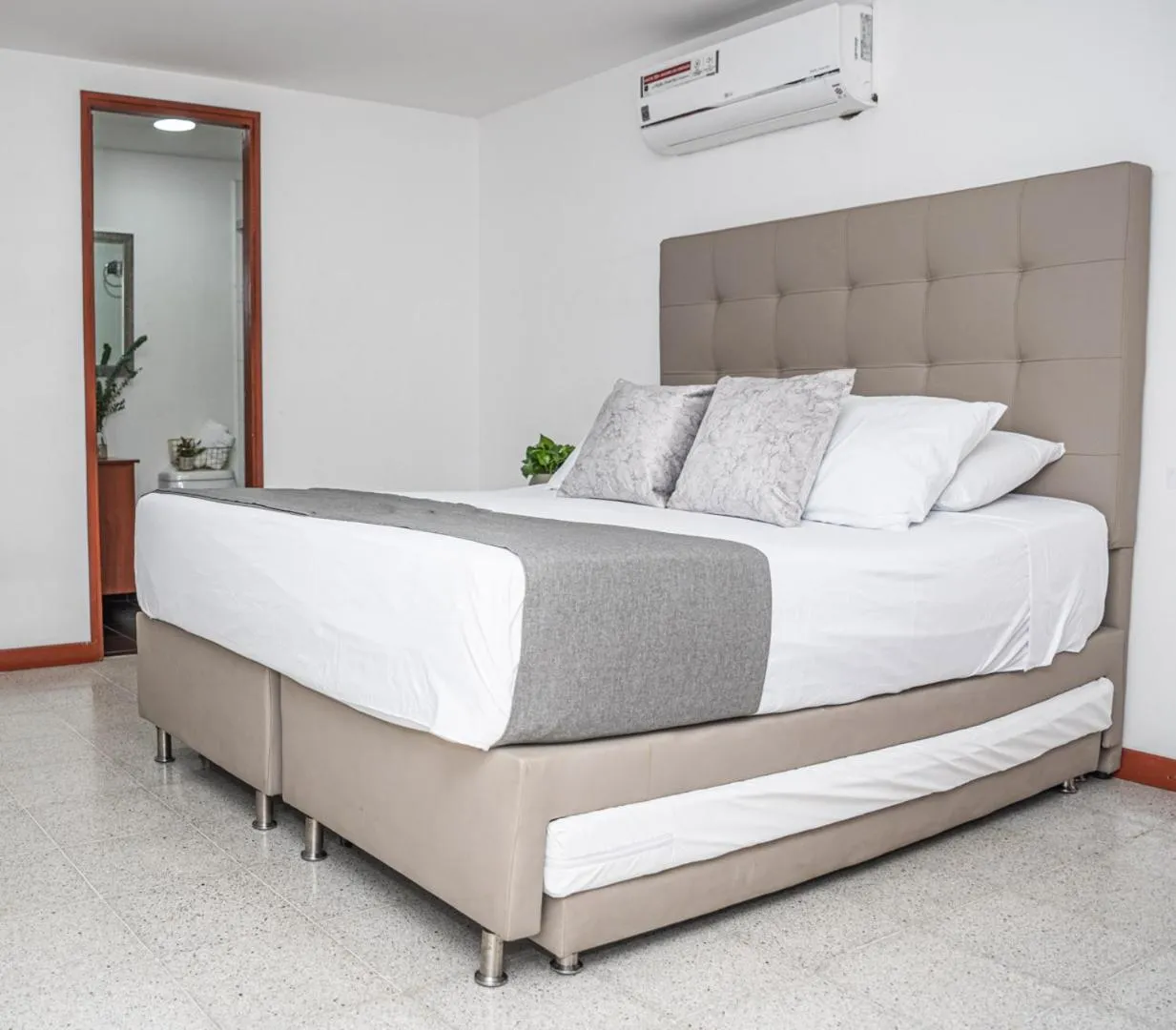 Bed in Hotel Villa Park Real