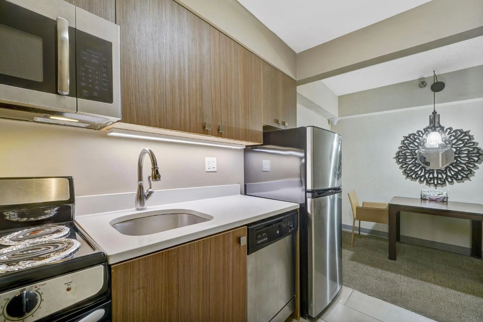 Kitchen or kitchenette in The Malone