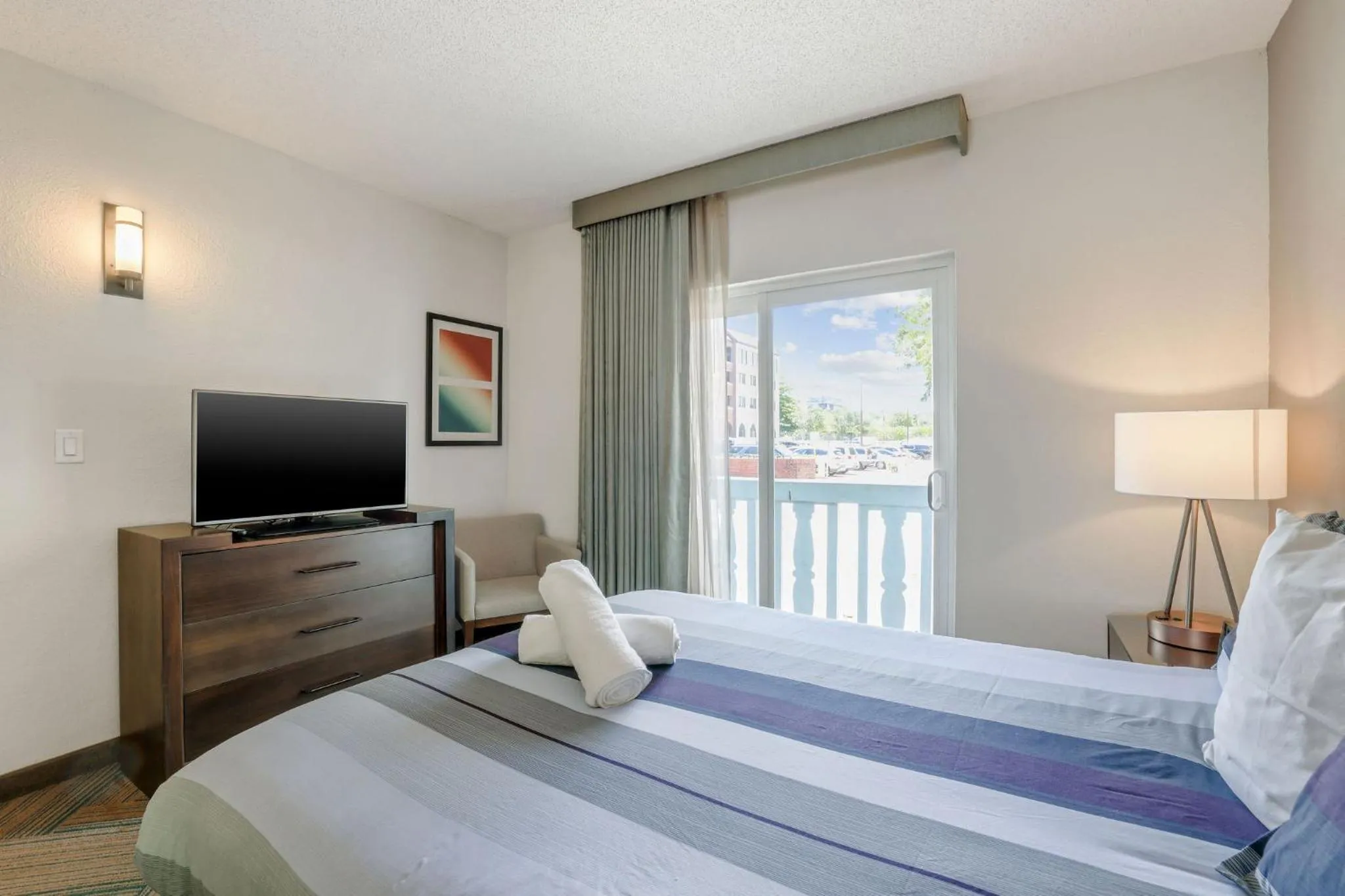 Bedroom in The Malone