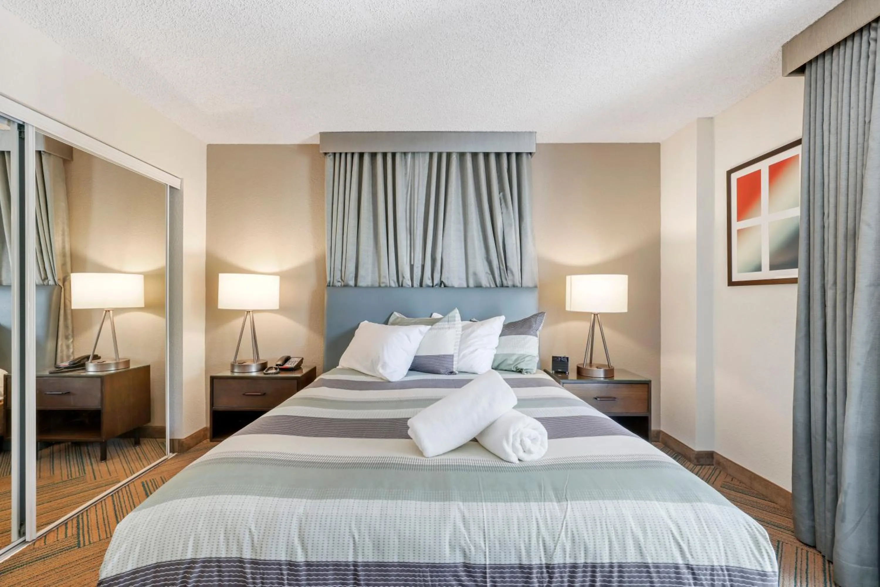 Bedroom in The Malone