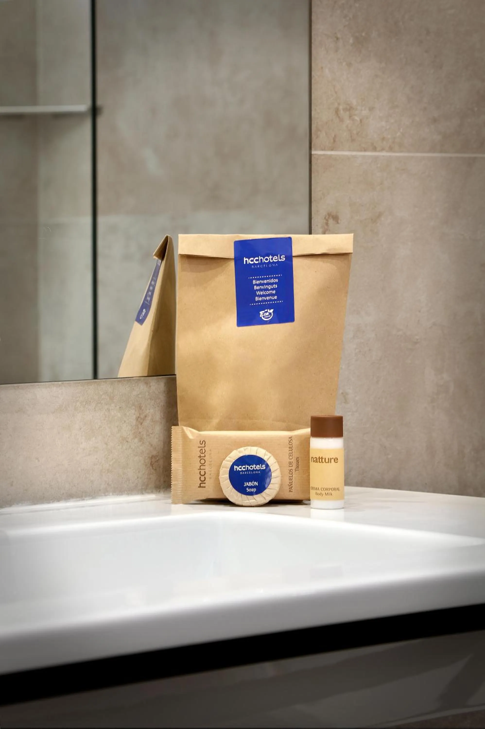 Bathroom in HCC Montblanc