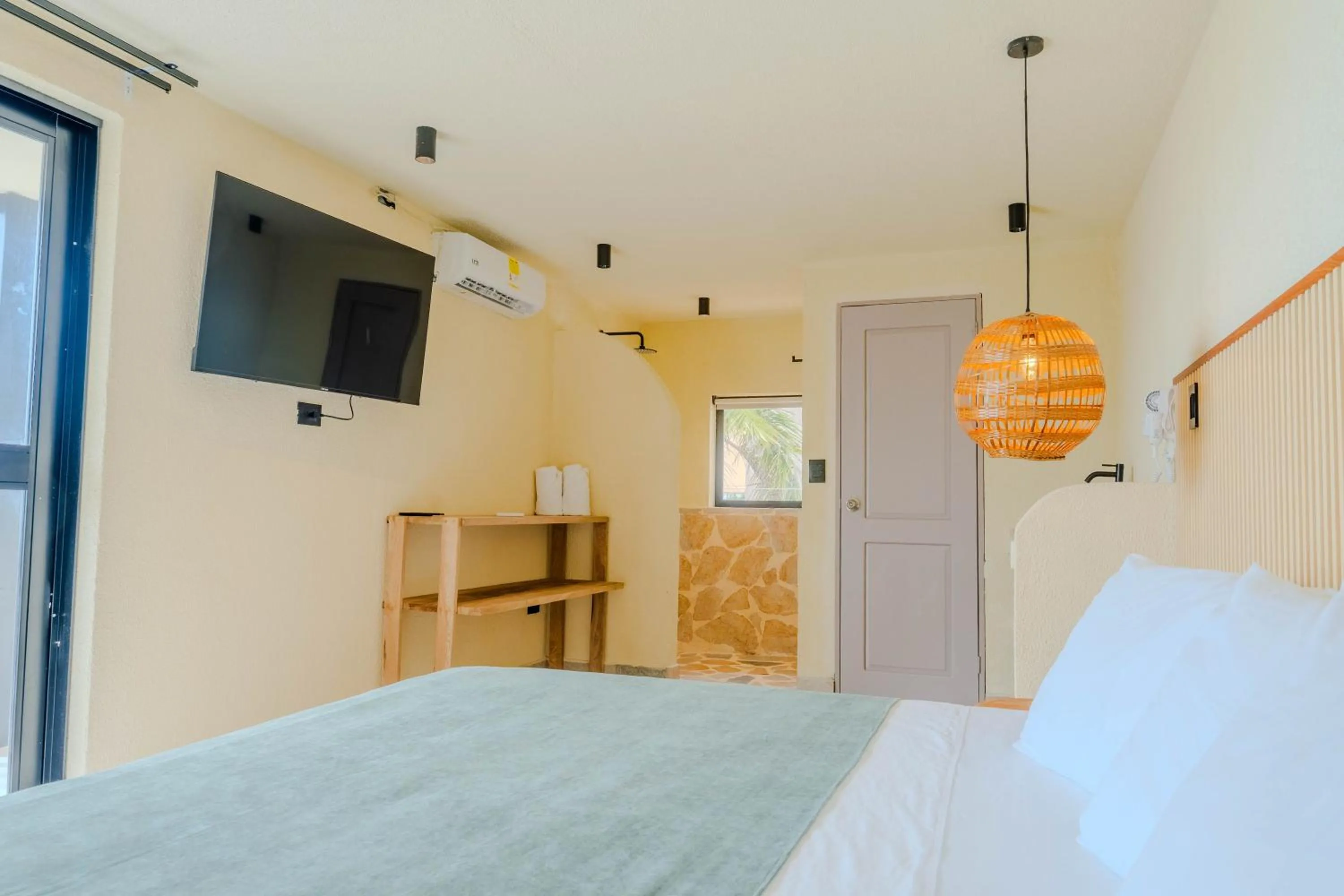 Bed in Makáry Beach Tolú by Bernalo Hotels