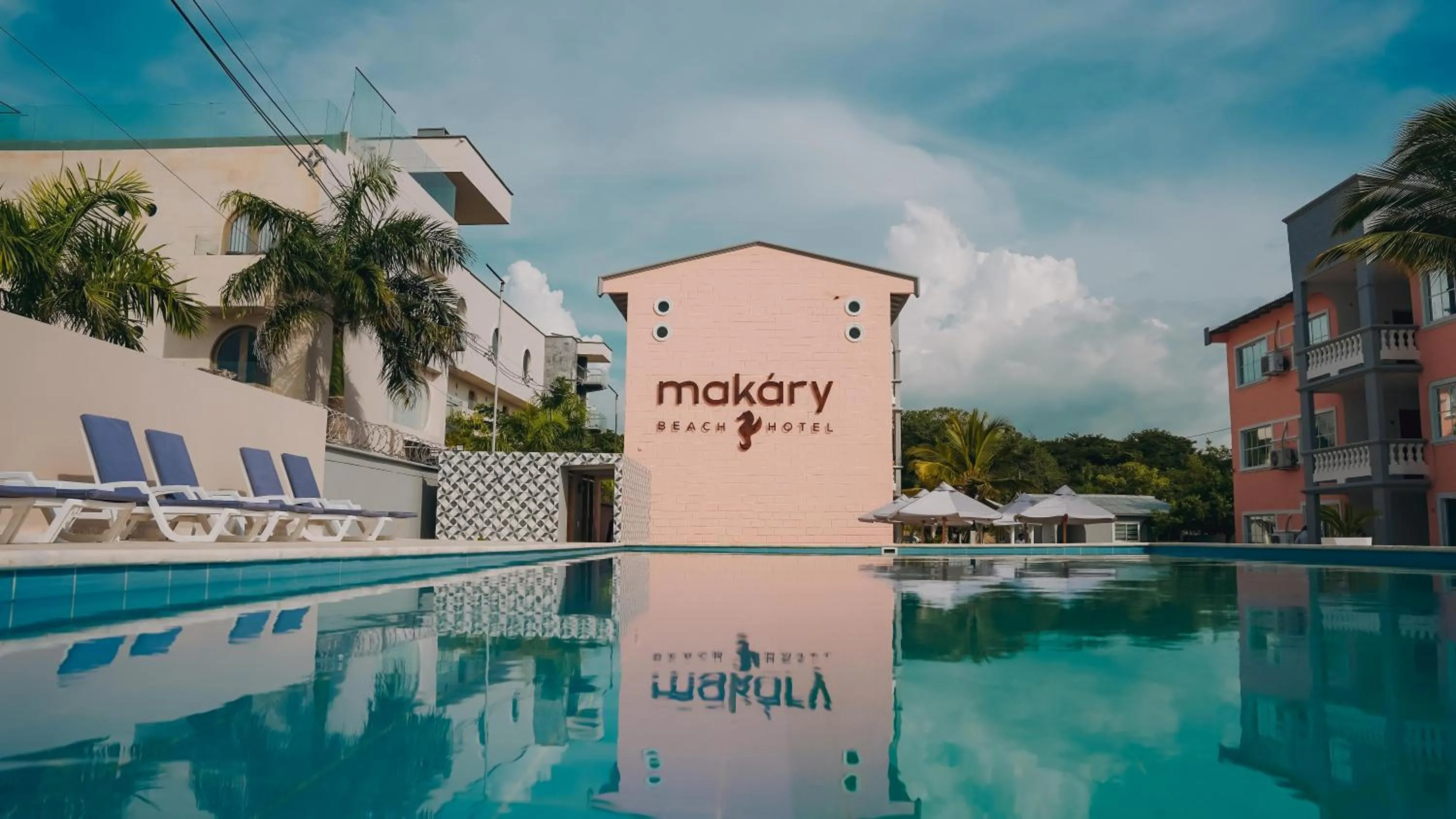 Property building in Makáry Beach Tolú by Bernalo Hotels