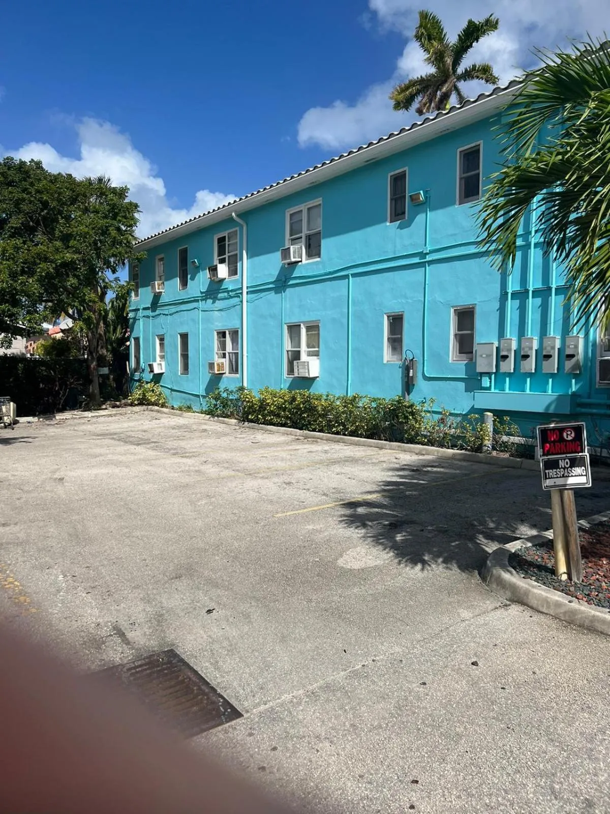 Parking in Charter House