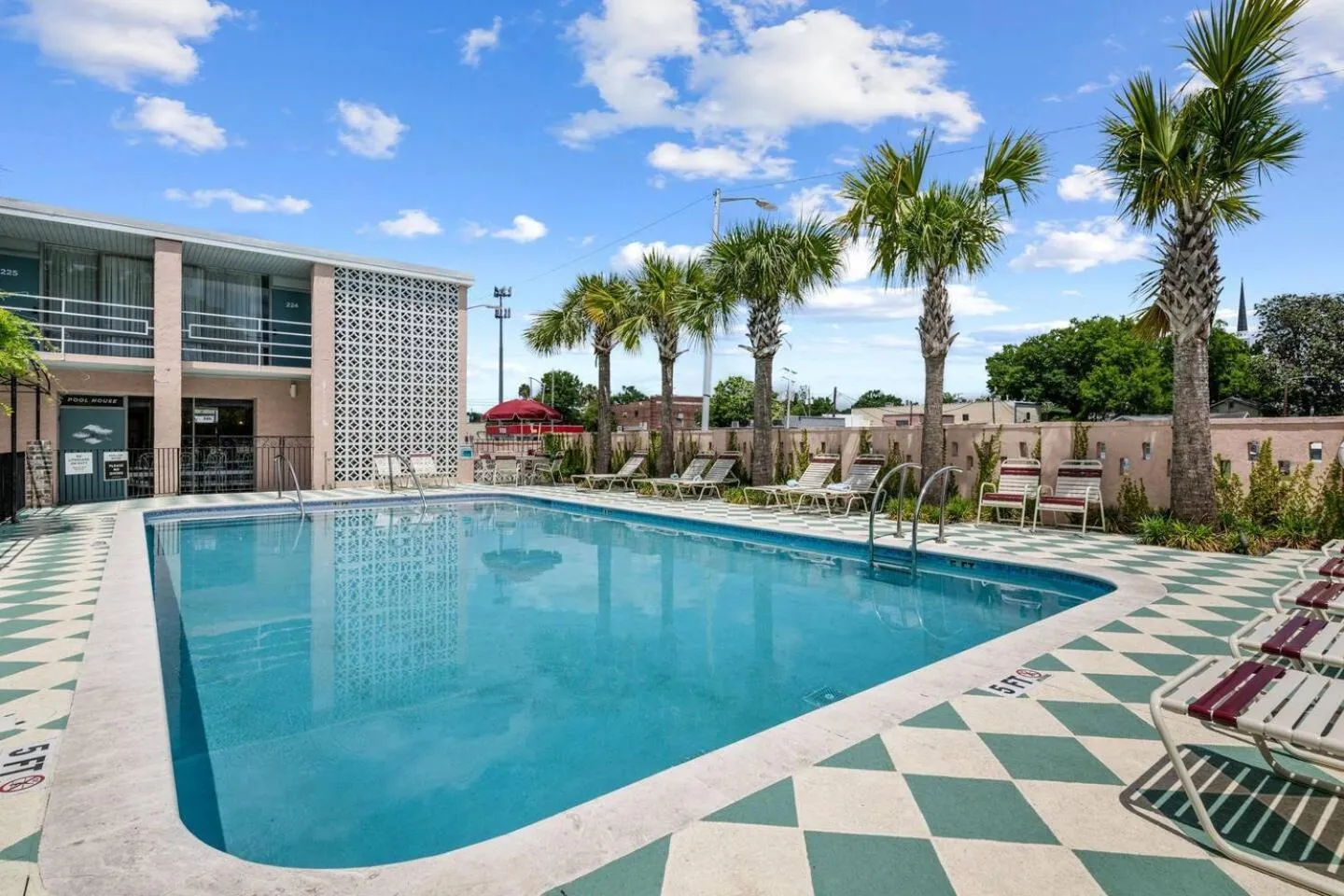 Property building in The Starlight Motor Inn