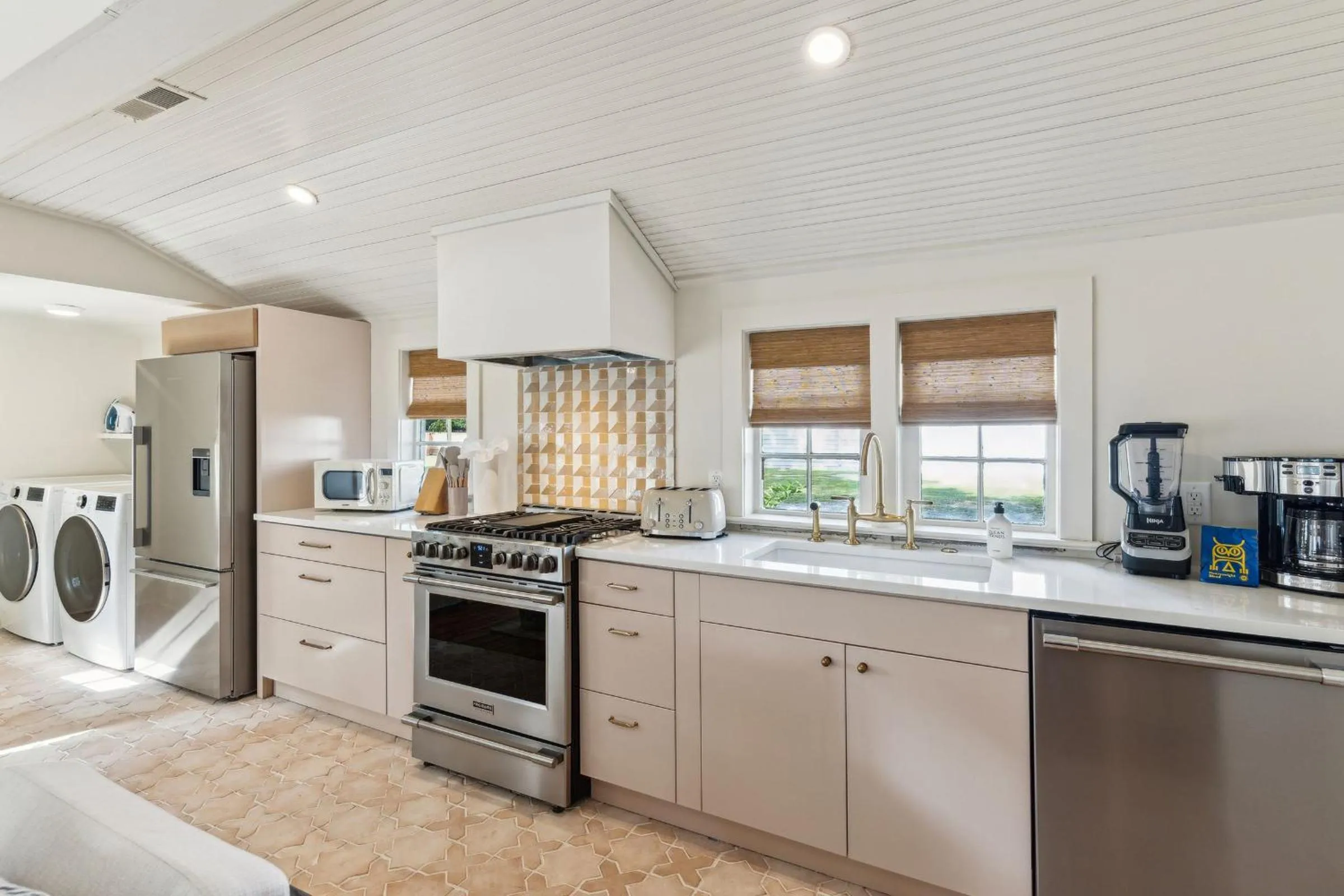 The Starlight Motor Inn