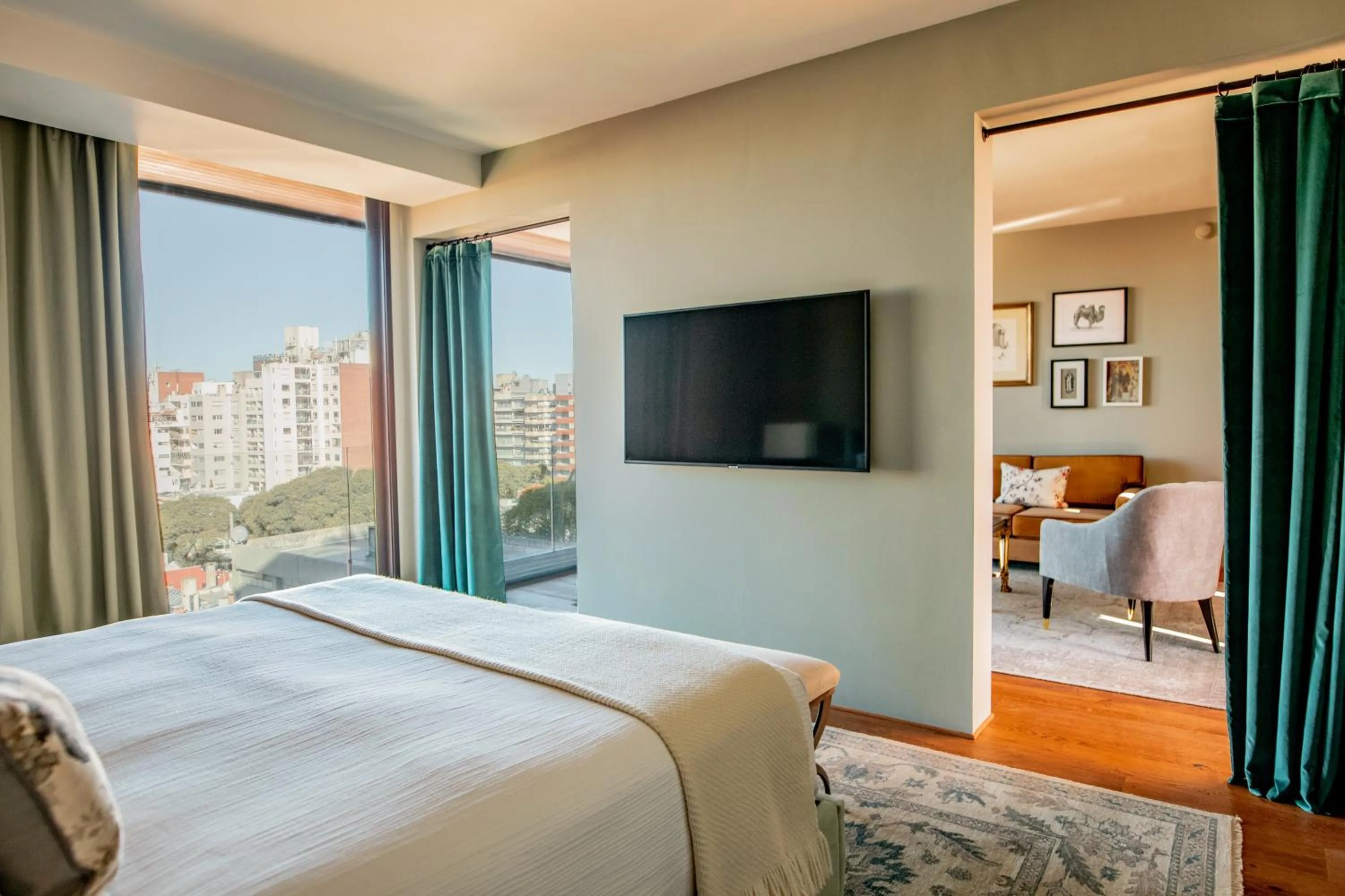 Bedroom, Bed in Hotel Montevideo - Leading Hotels of the World
