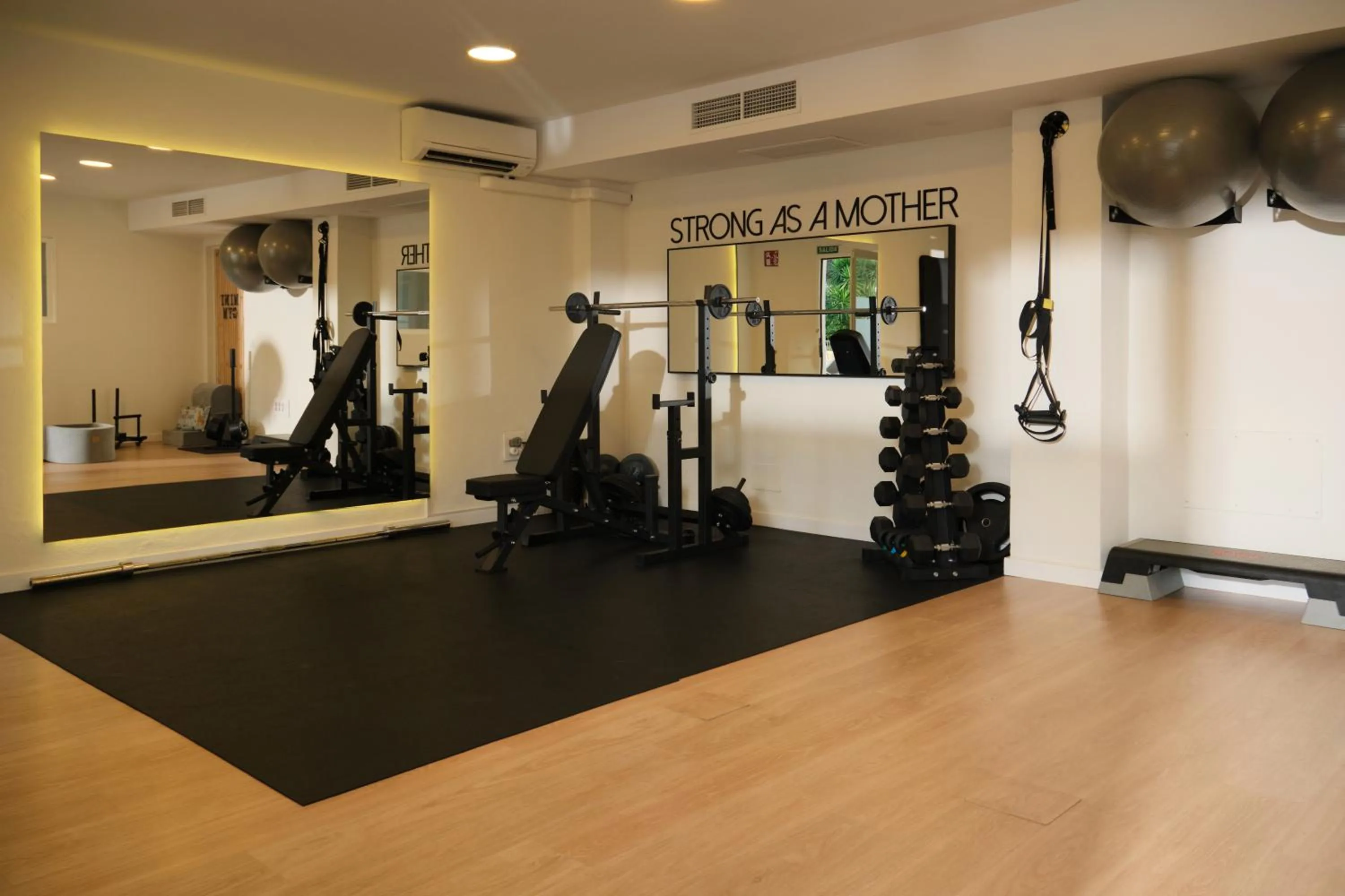 Fitness centre/facilities in Hotel Joan Miró Museum