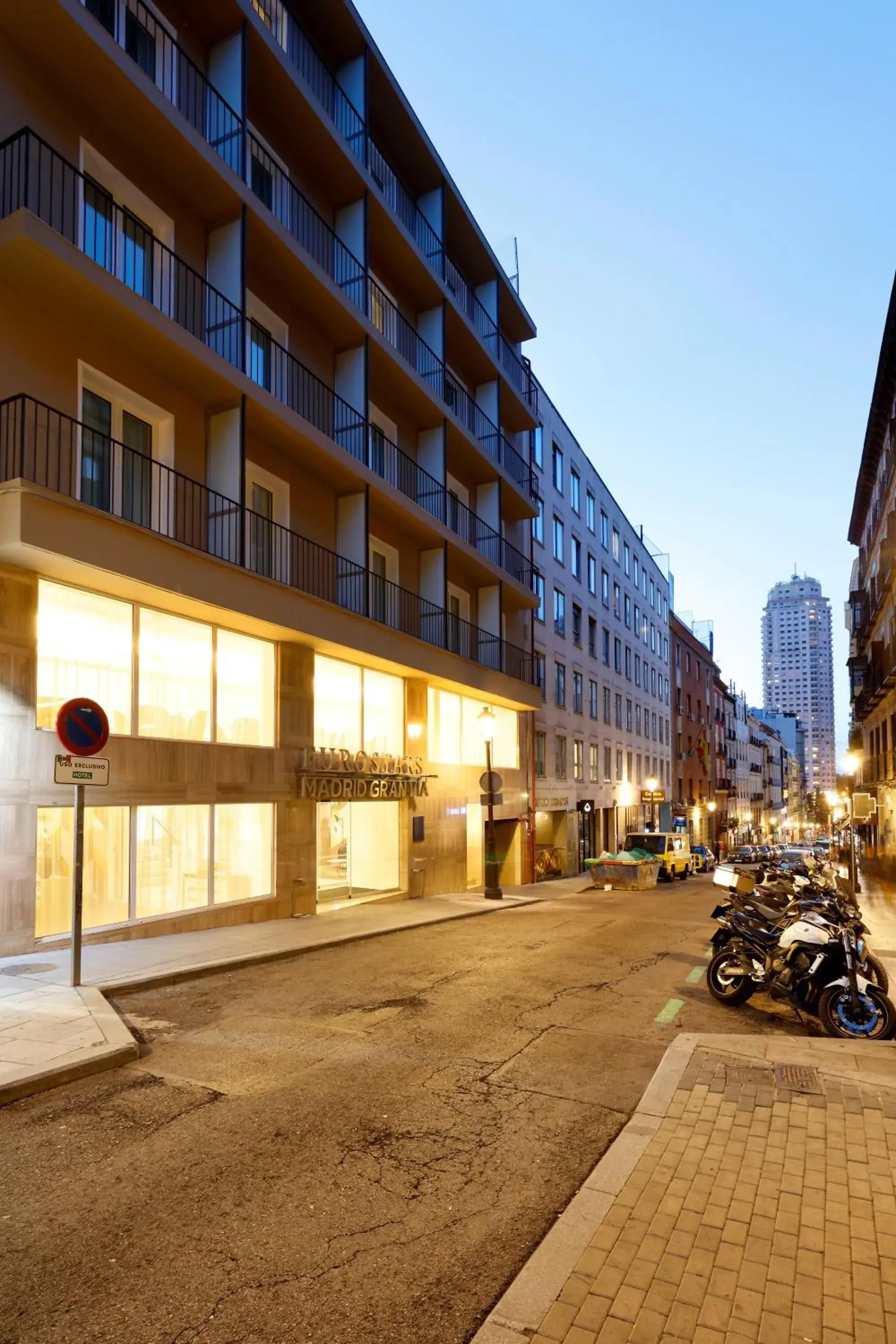 Facade/entrance in Eurostars Madrid Gran Vía Facade/entrance in Eurostars Madrid Gran Vía