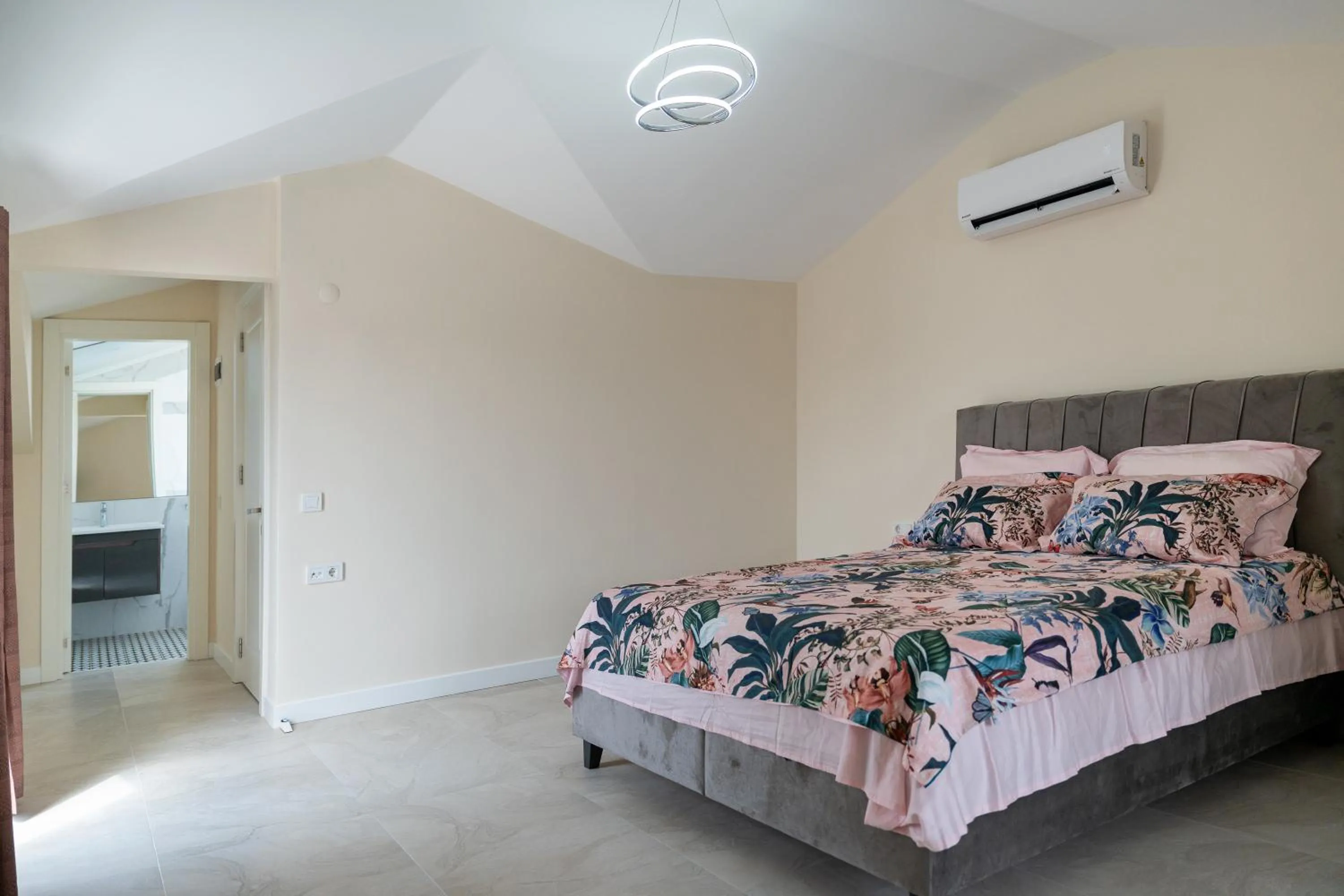 Bed in Paradise Town Villa Majesty