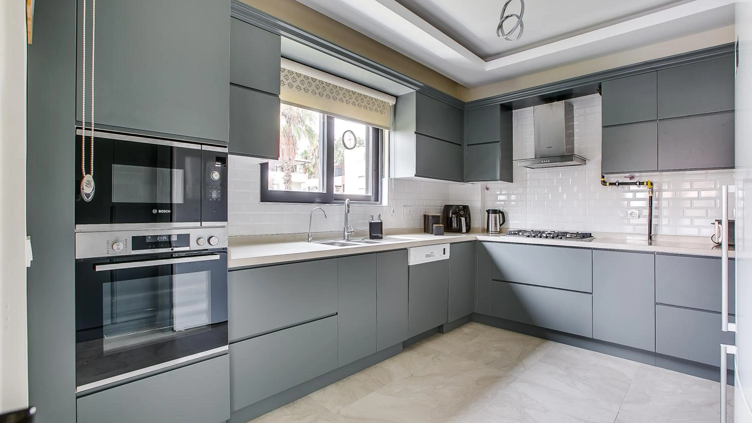 Coffee/tea facilities in Paradise Town Villa Majesty