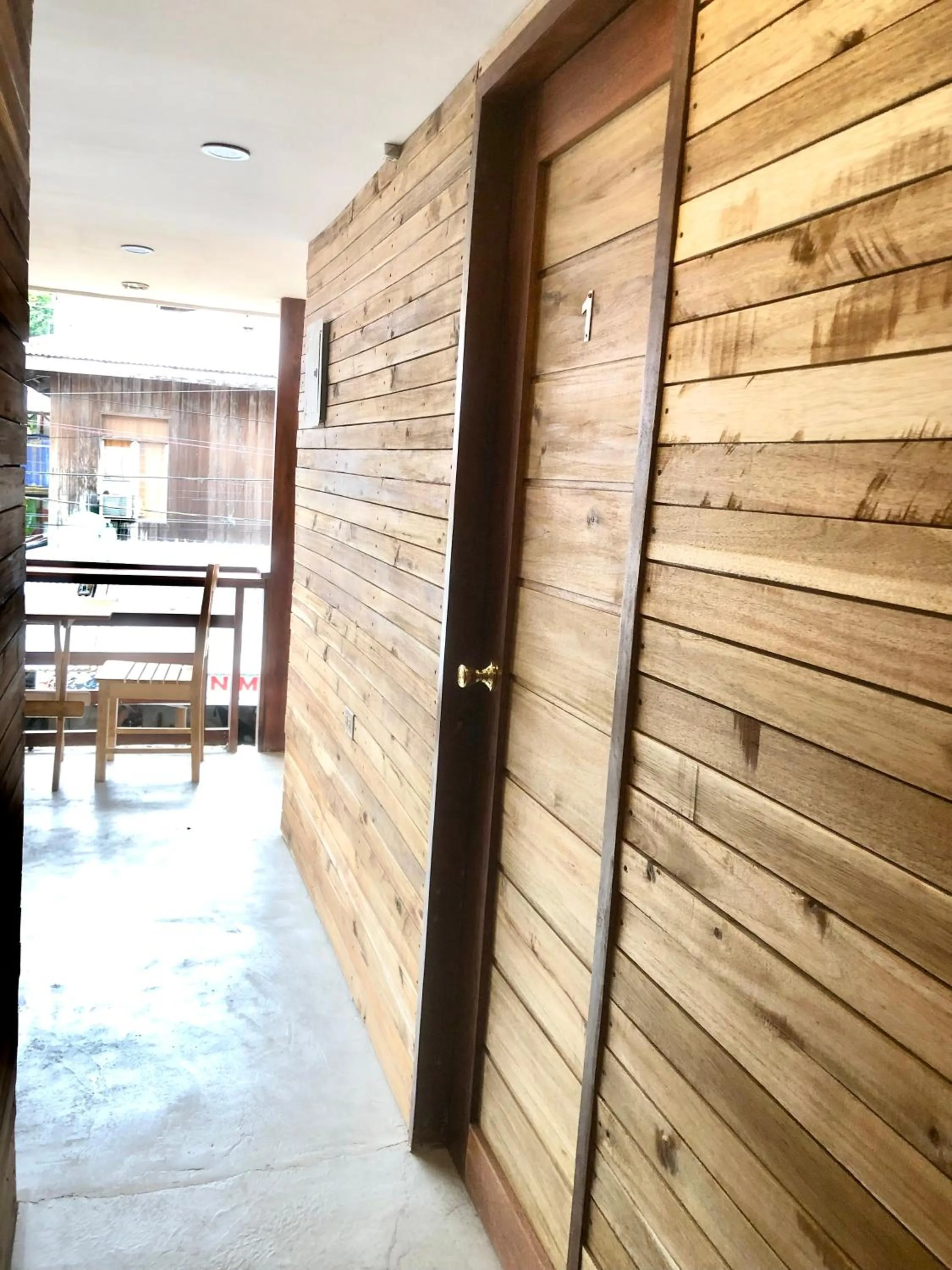 Patio in RL Harbor Inn