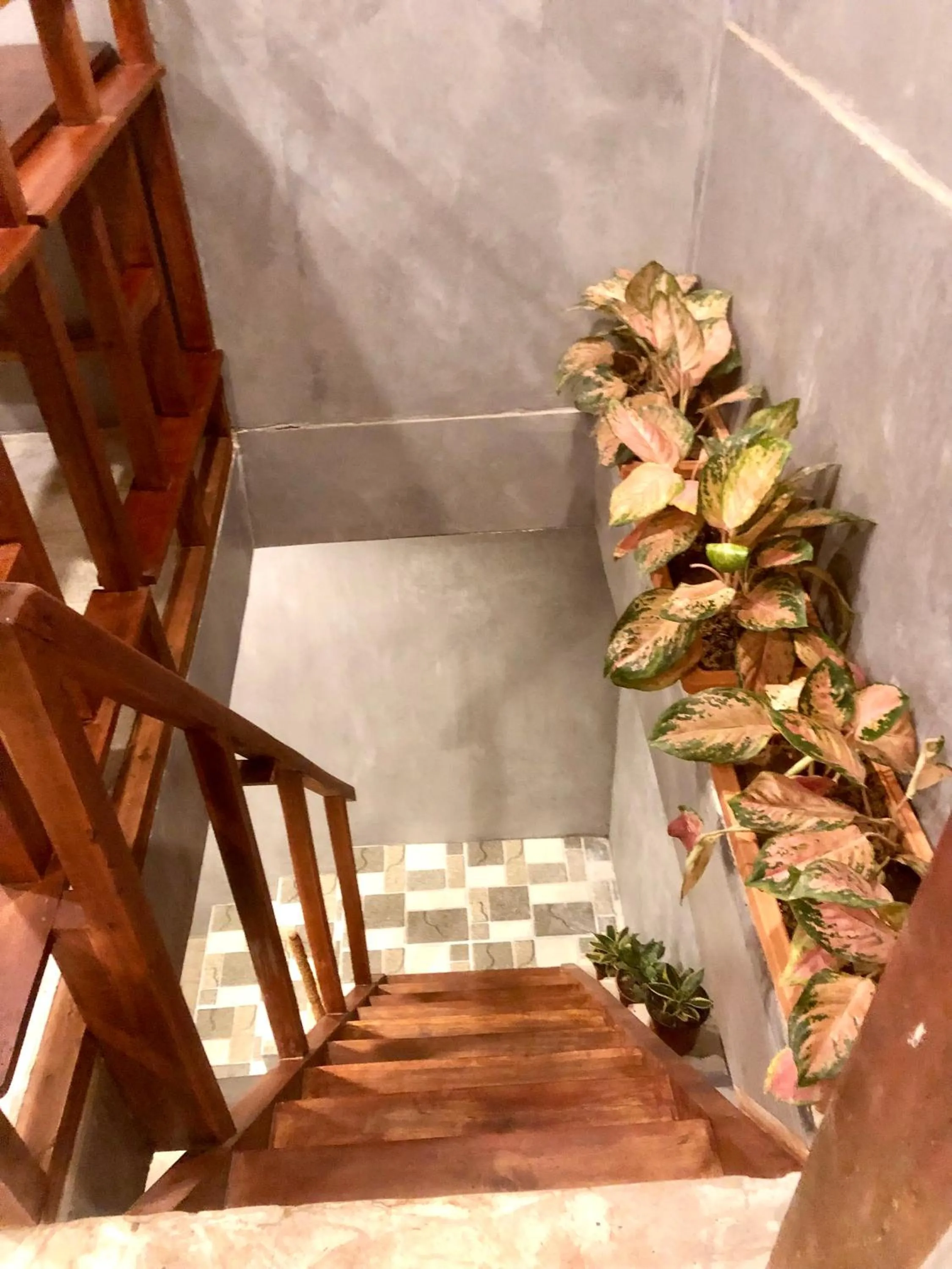 Patio in RL Harbor Inn