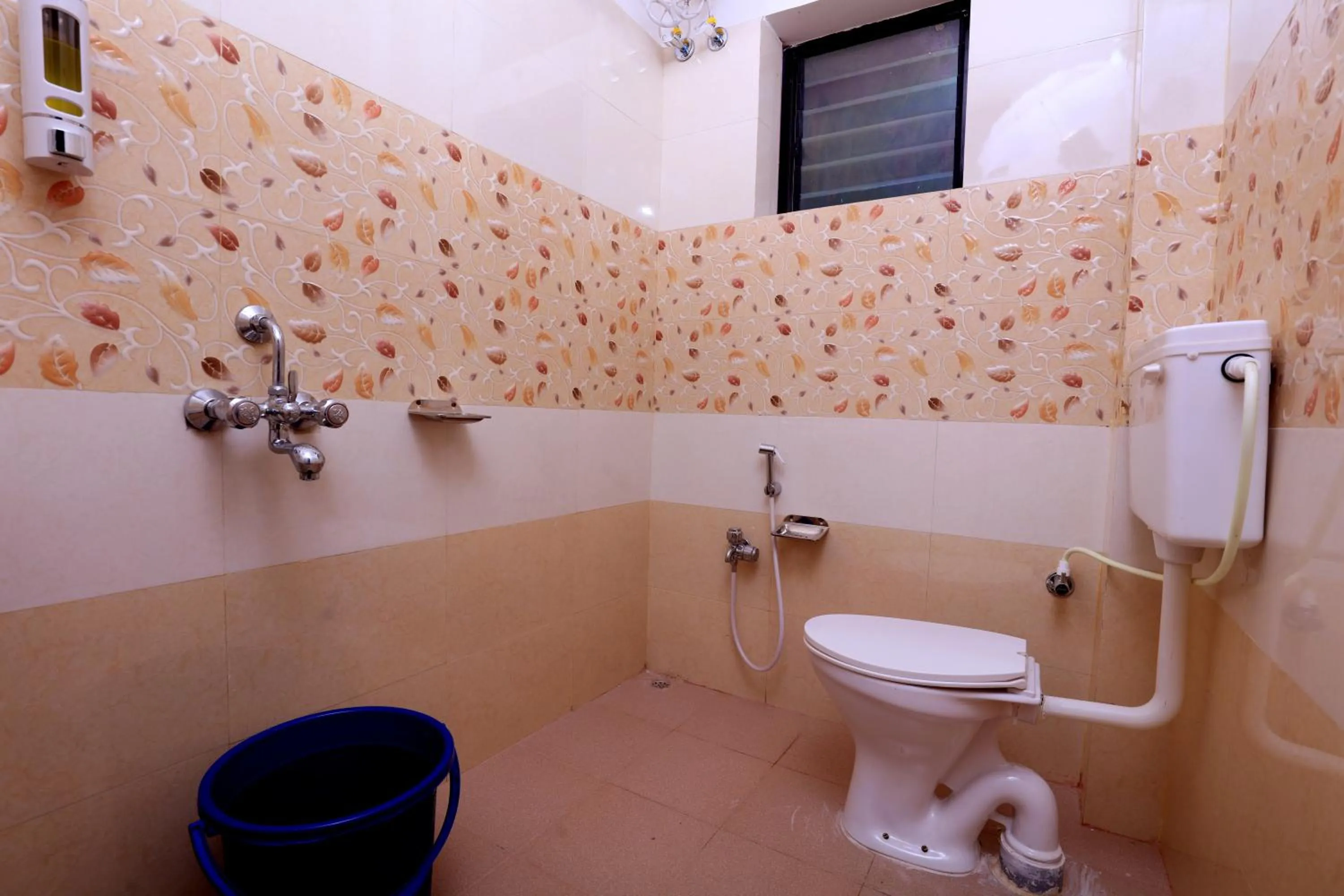 Shower in Railview inn Bhubaneswar