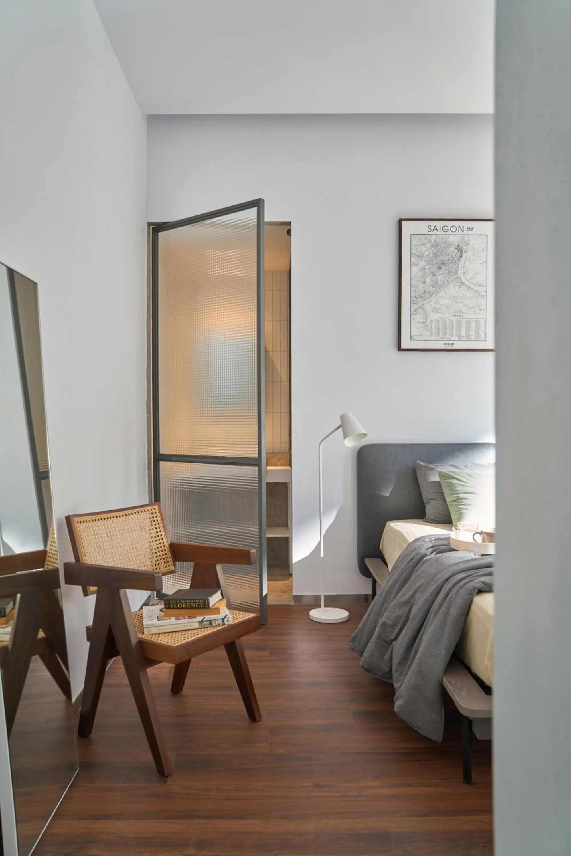 Seating area, Bed in M Village Living Tú Xương