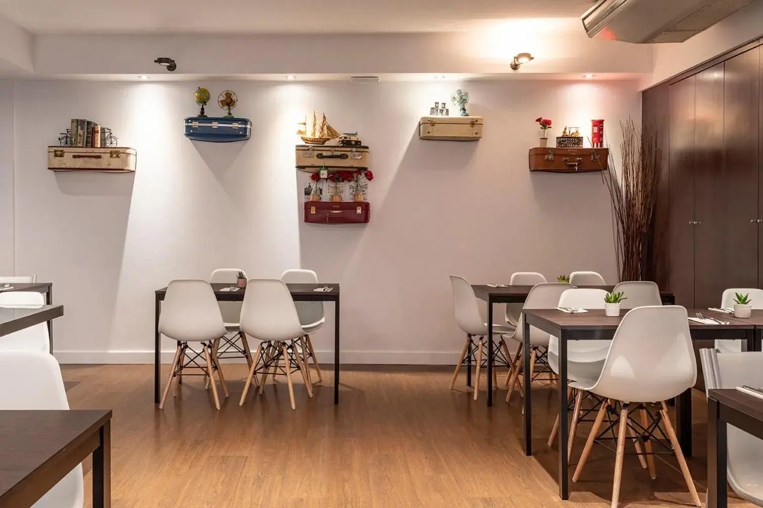 Dining area, Restaurant/Places to Eat in Petit Palace Arturo Soria Alcalá