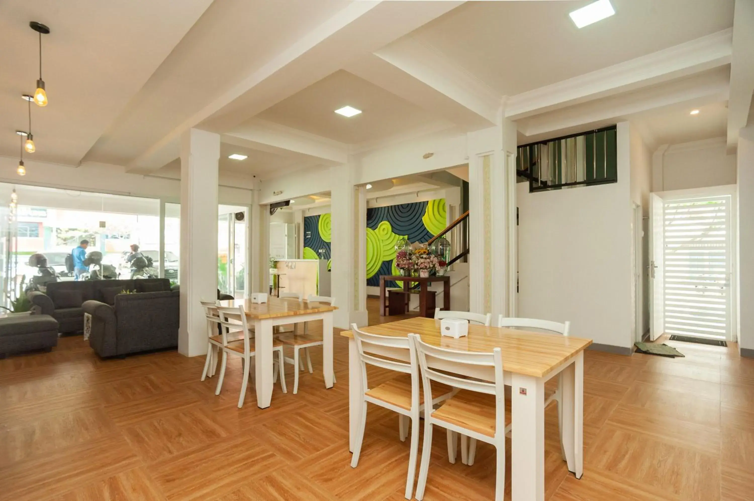 Seating area in Urbanview Hotel Bong Gajah Lampung Seating area in Urbanview Hotel Bong Gajah Lampung