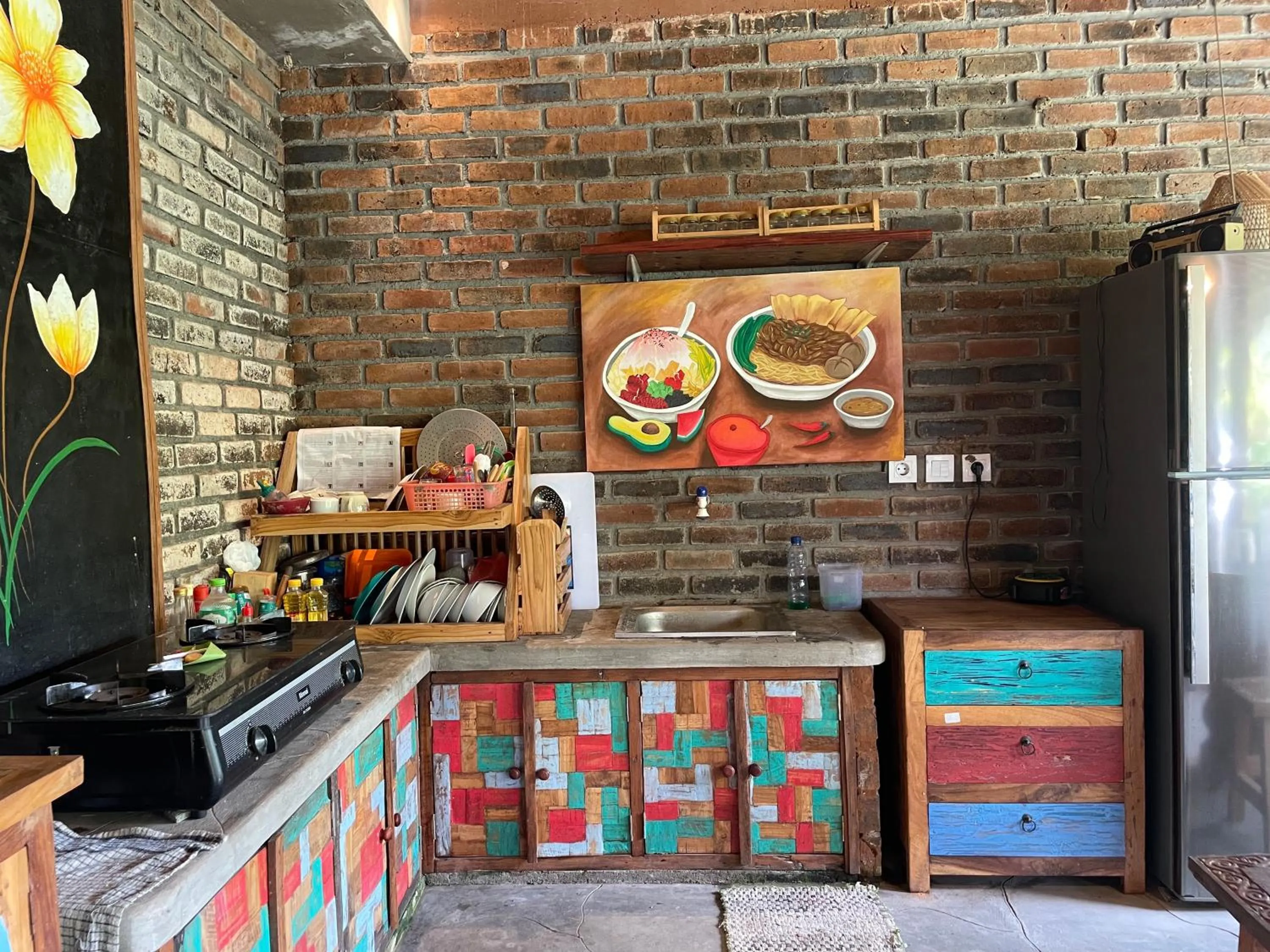 Kitchen or kitchenette in Sirya Farm House