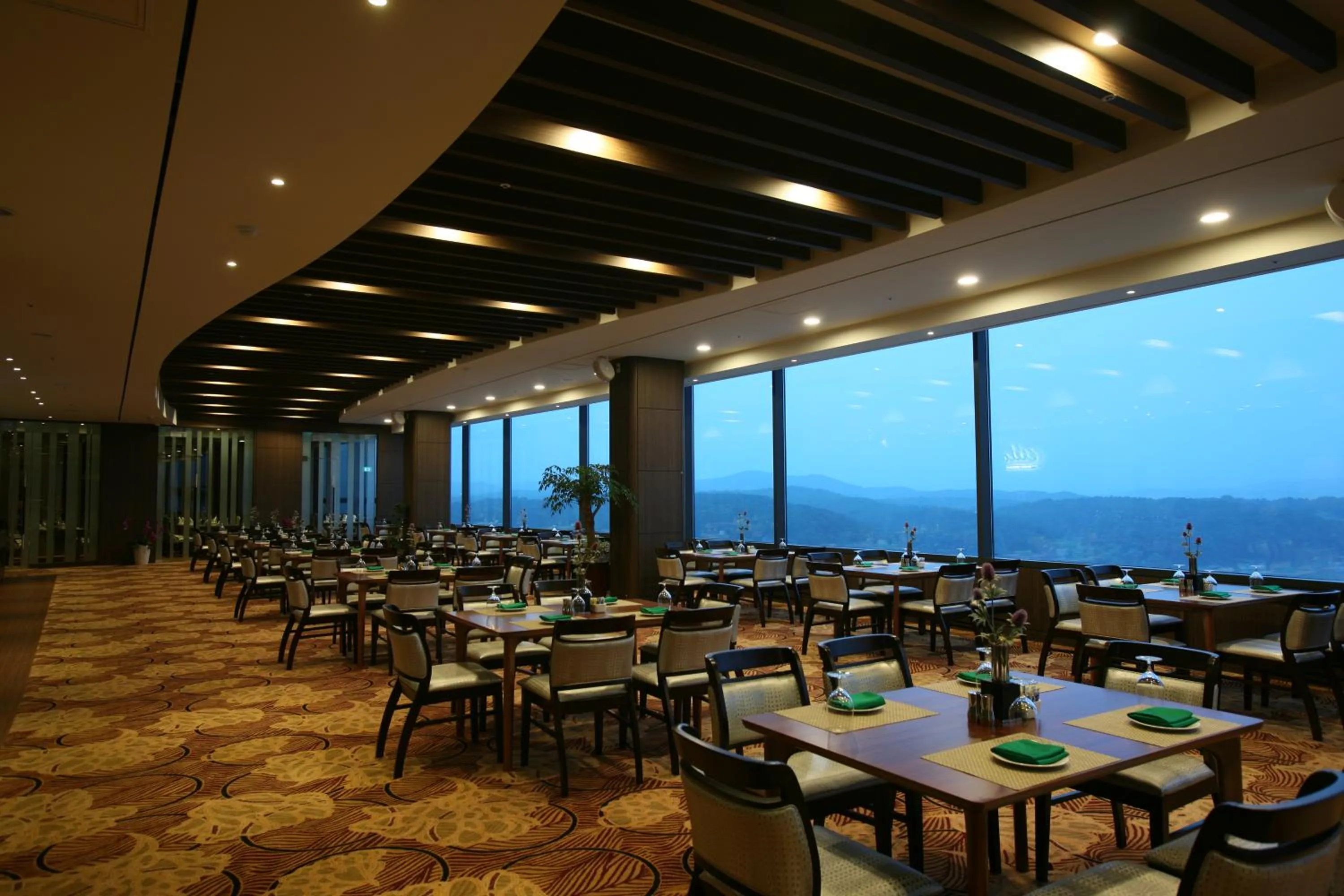 Restaurant/places to eat in Sun Valley Hotel